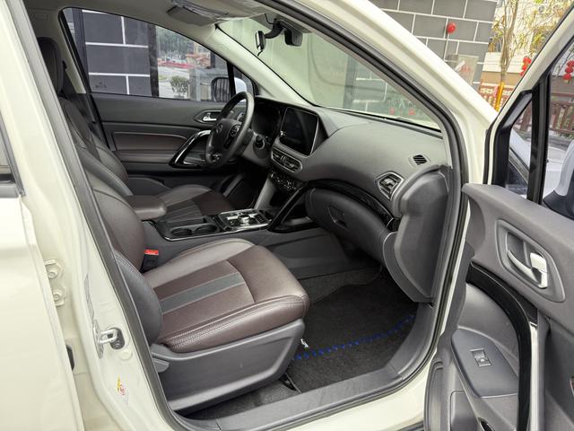 GAC ix4 2019 car image #5