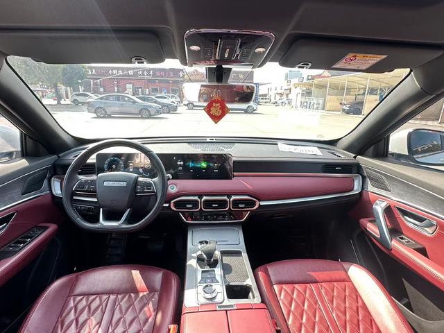 X70 PLUS 2024 #5 X70 PLUS 2024 car image #5