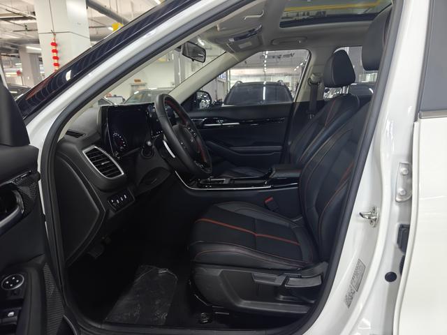 Kia Stonic 2021 immagine di auto #5