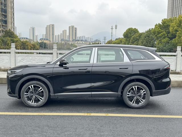 Chery Tiggo 9 2025 immagine di auto #5