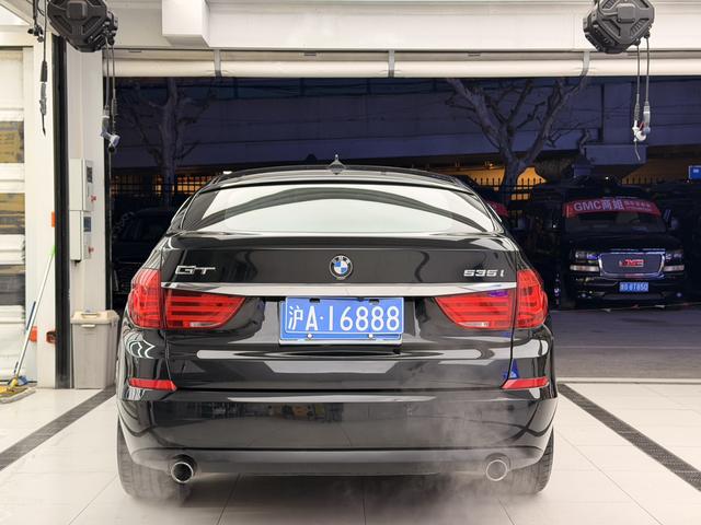 BMW 5 Series GT 2012 car image #5