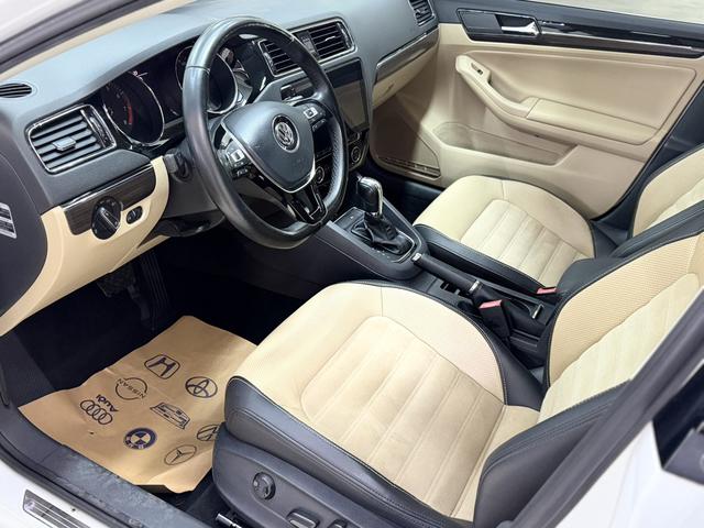 Volkswagen Sagitar 2015 car image #5