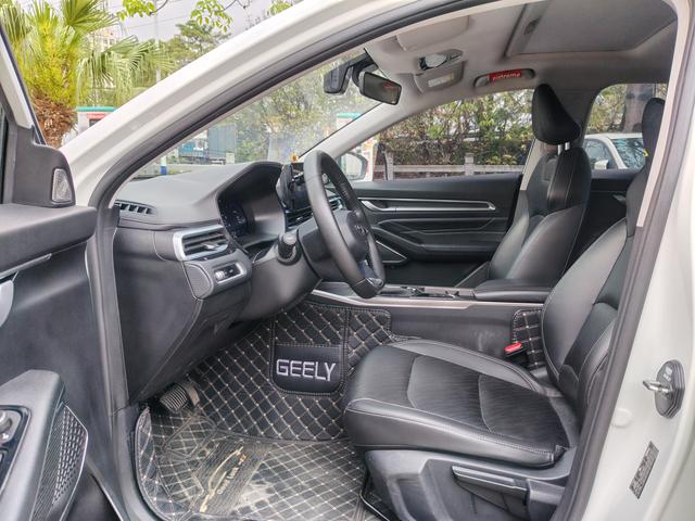 GEELY Emgrand 2022 car image #5