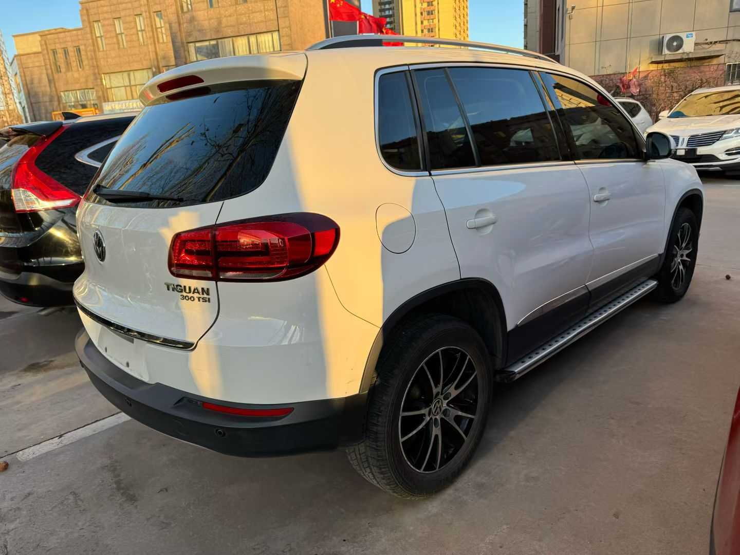 Volkswagen Tiguan 2016 car image #5