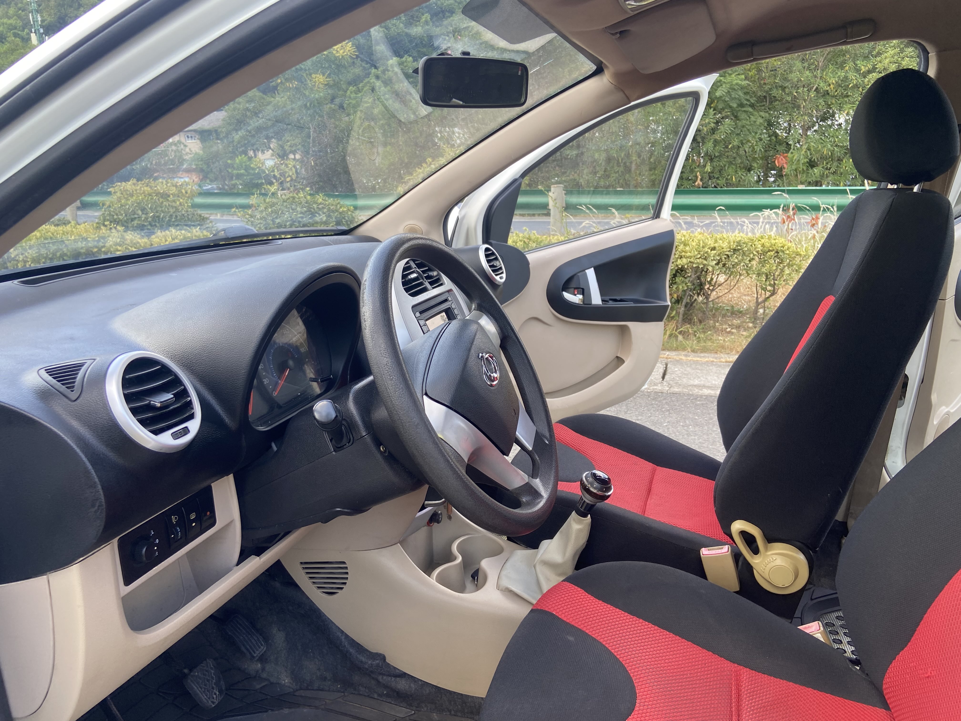 GEELY GX2 2011 immagine di auto #5