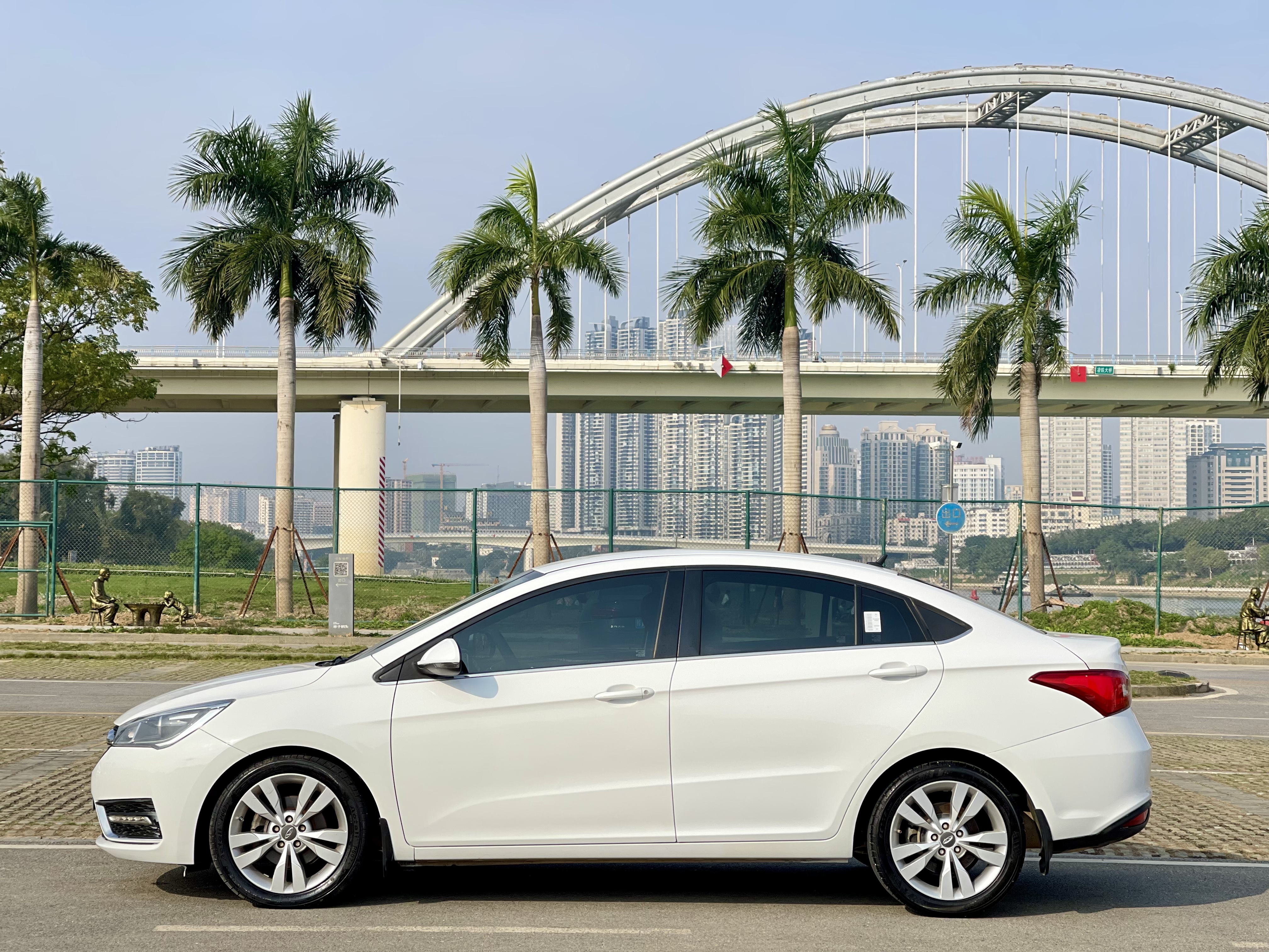 Chery Arrizo 5 2016 #5 Chery Arrizo 5 2016 car image #5