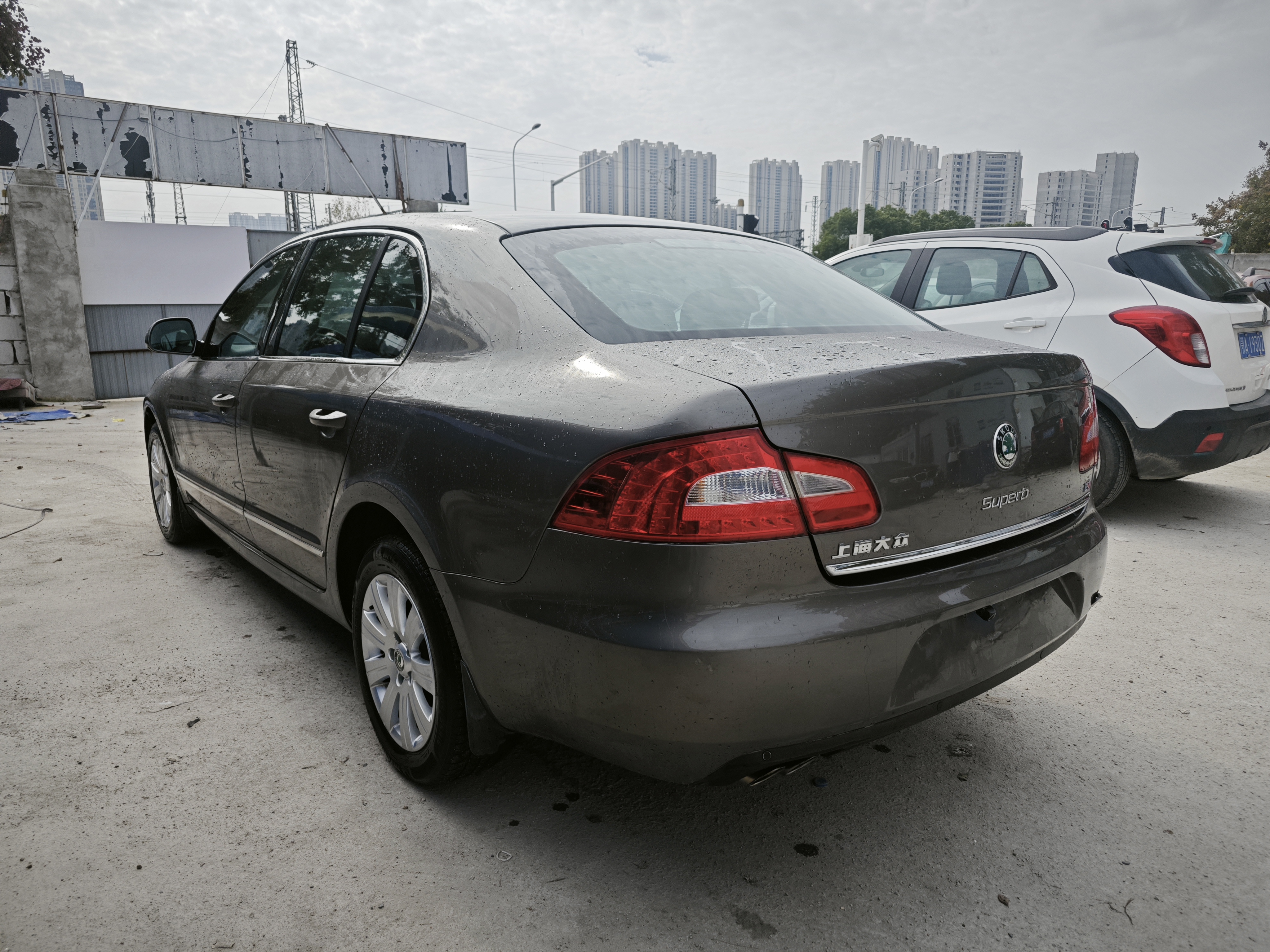 Skoda Superb 2012 imagen de coche #5