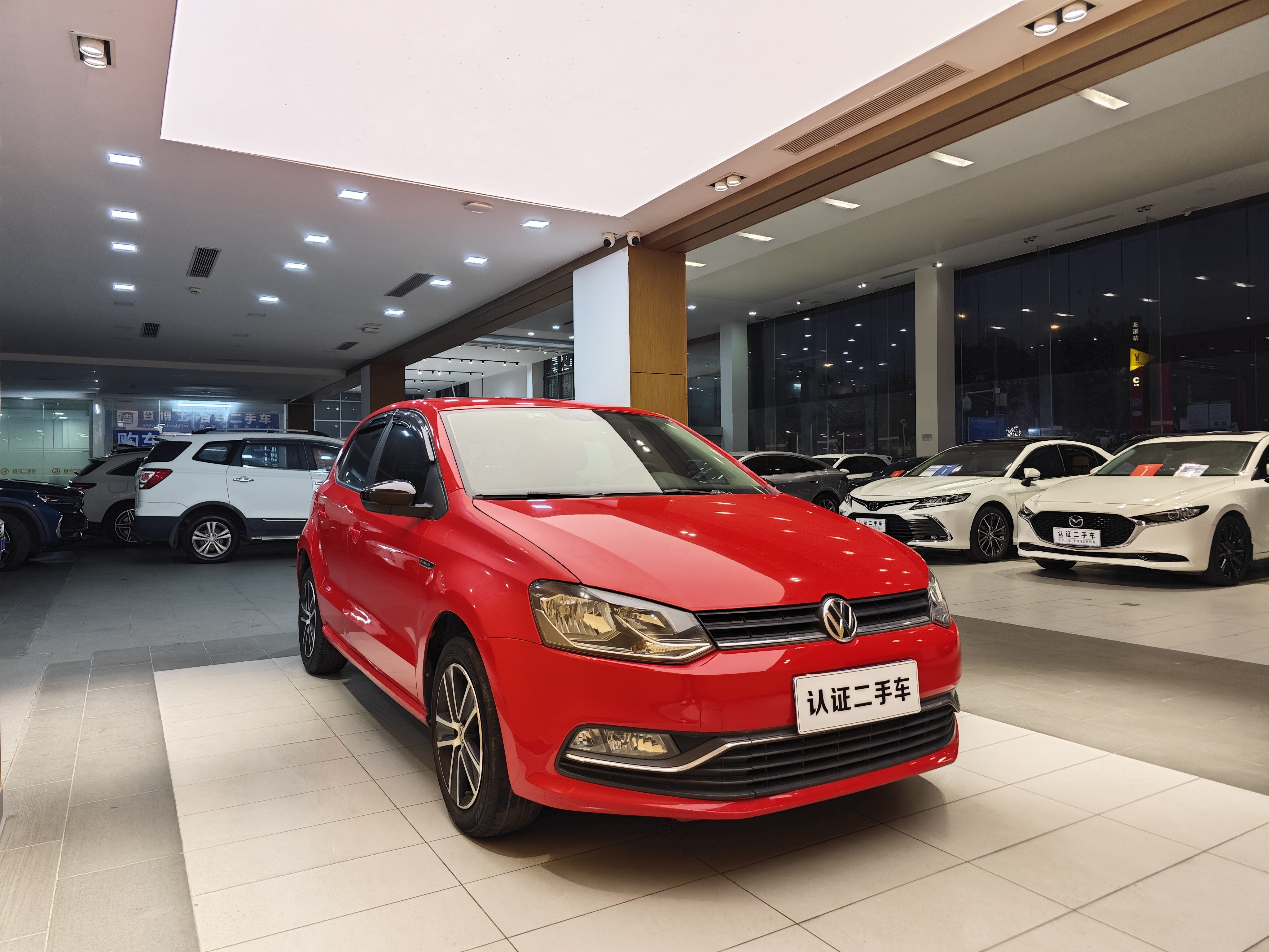 Volkswagen Polo 2015 #5 Volkswagen Polo 2015 car image #5