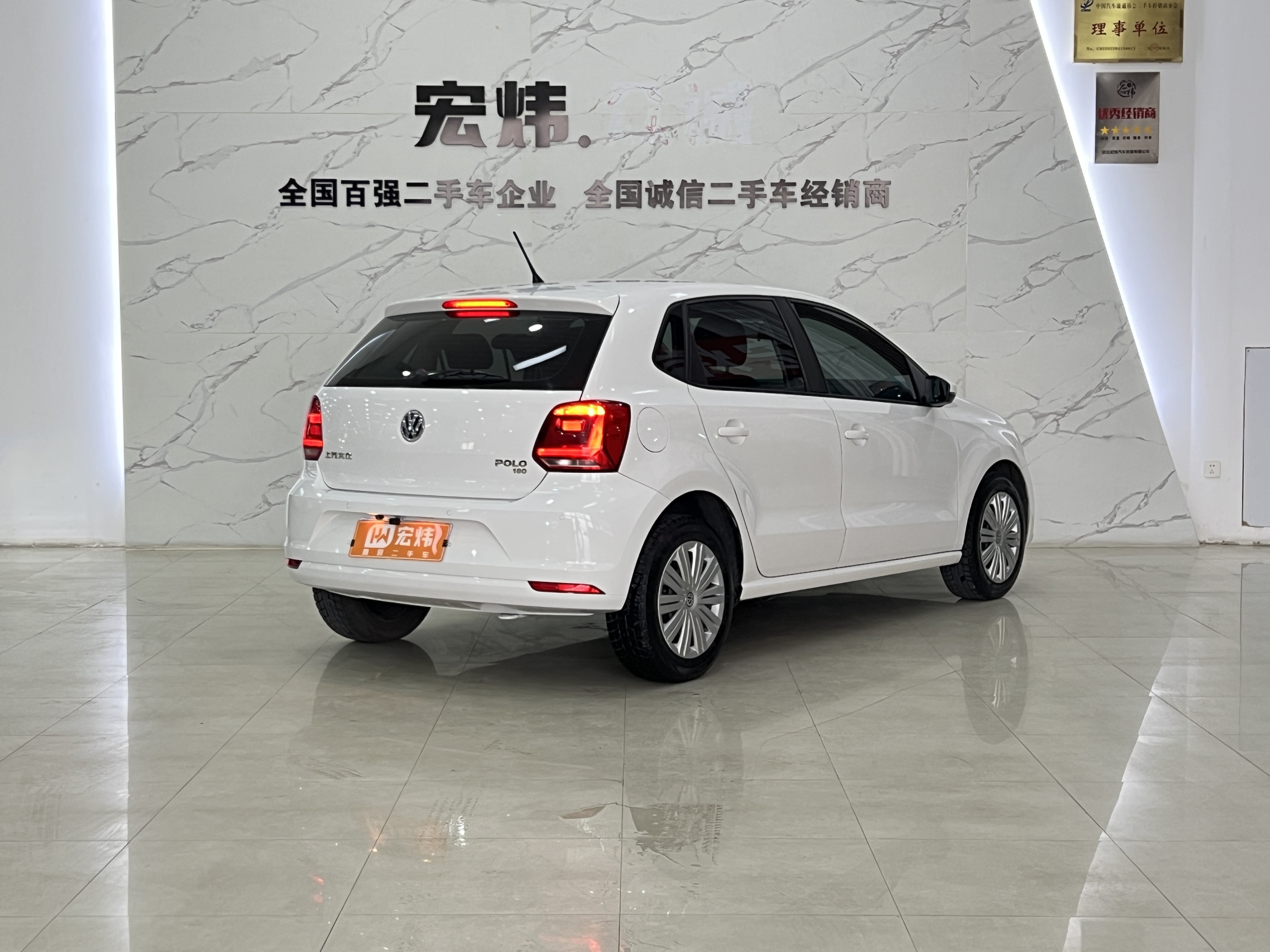 Polo 2017 car image #5