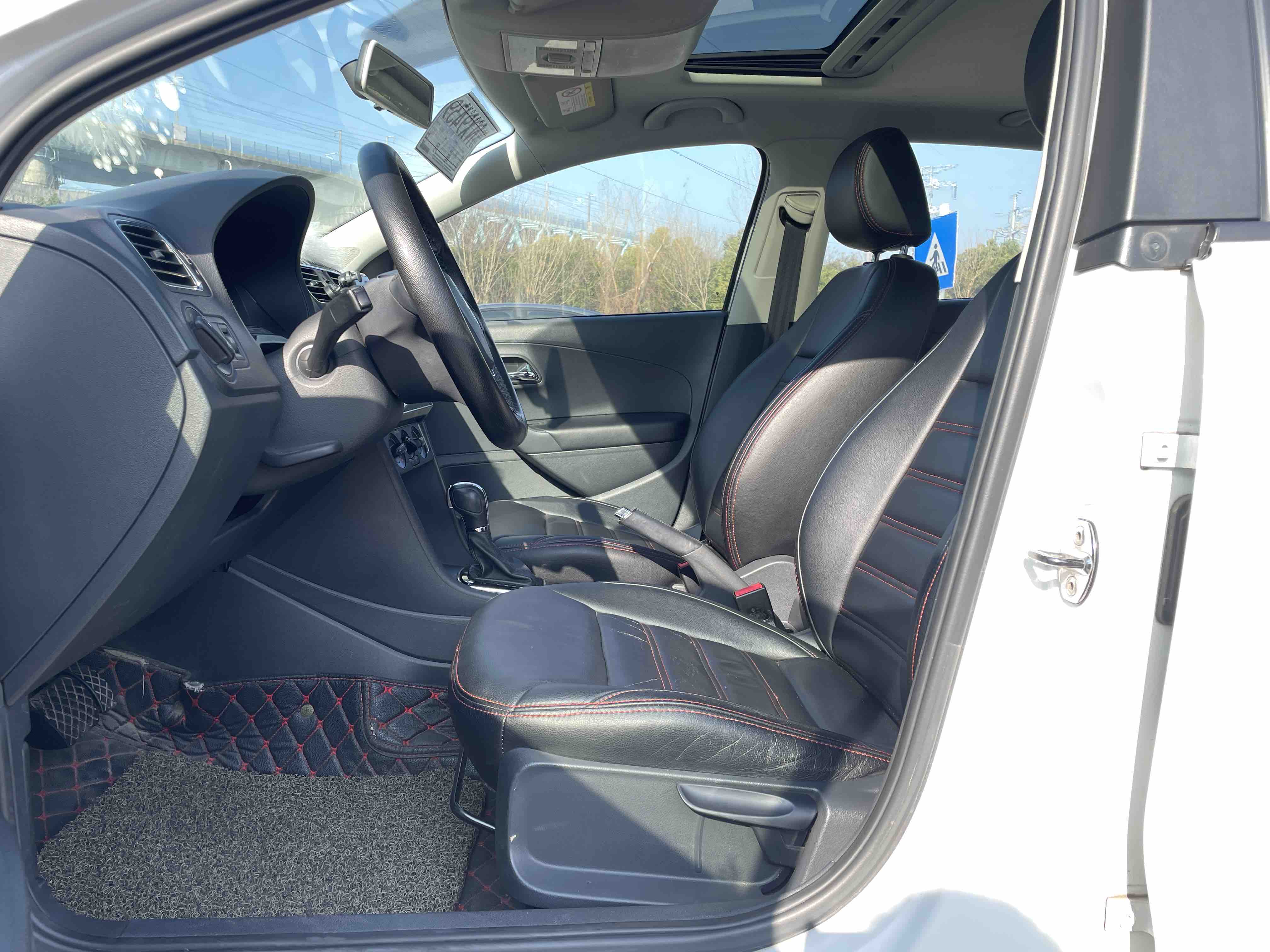 Polo 2017 #5 Polo 2017 car image #5