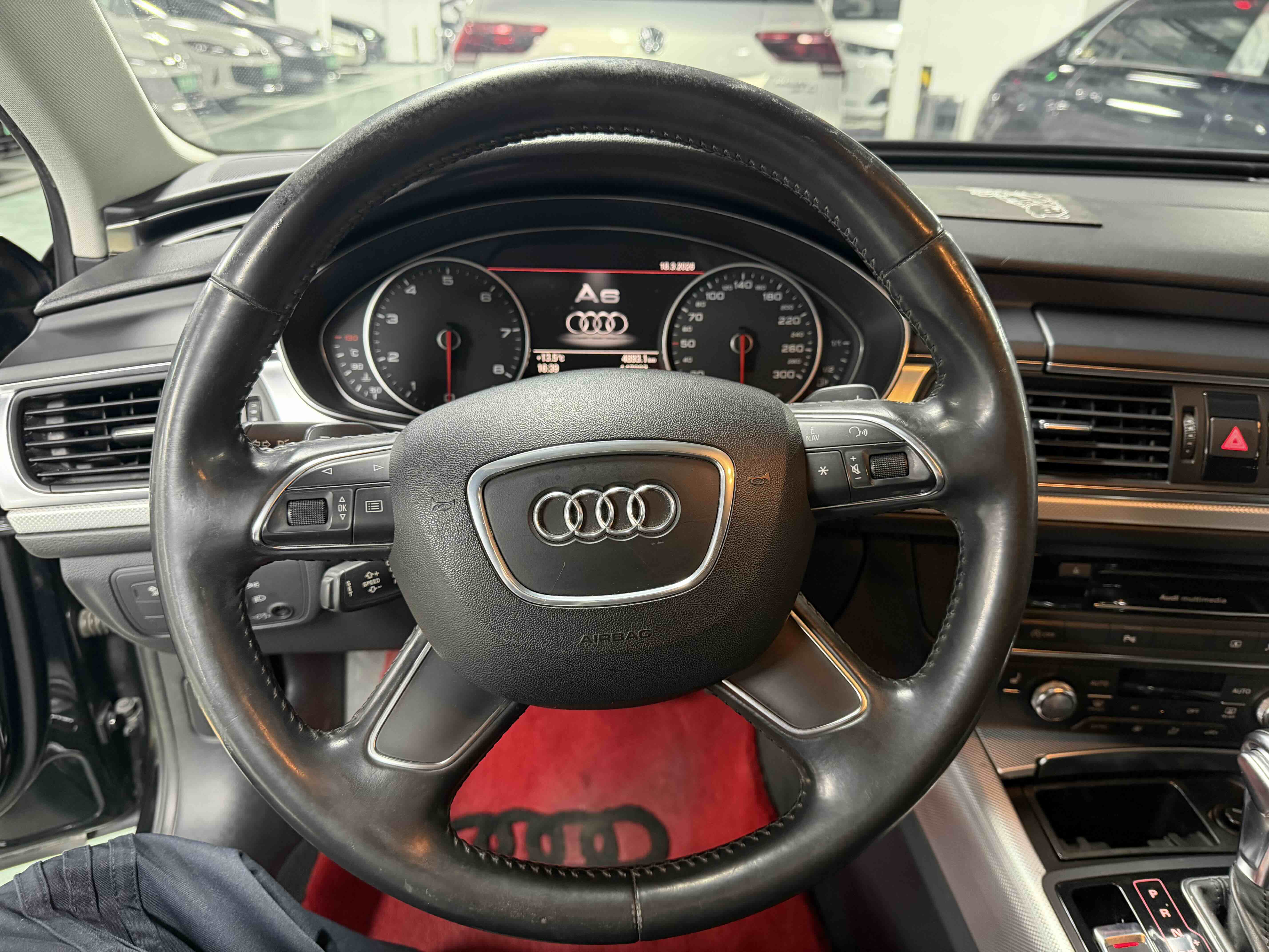 Audi A6L 2012 car image #5