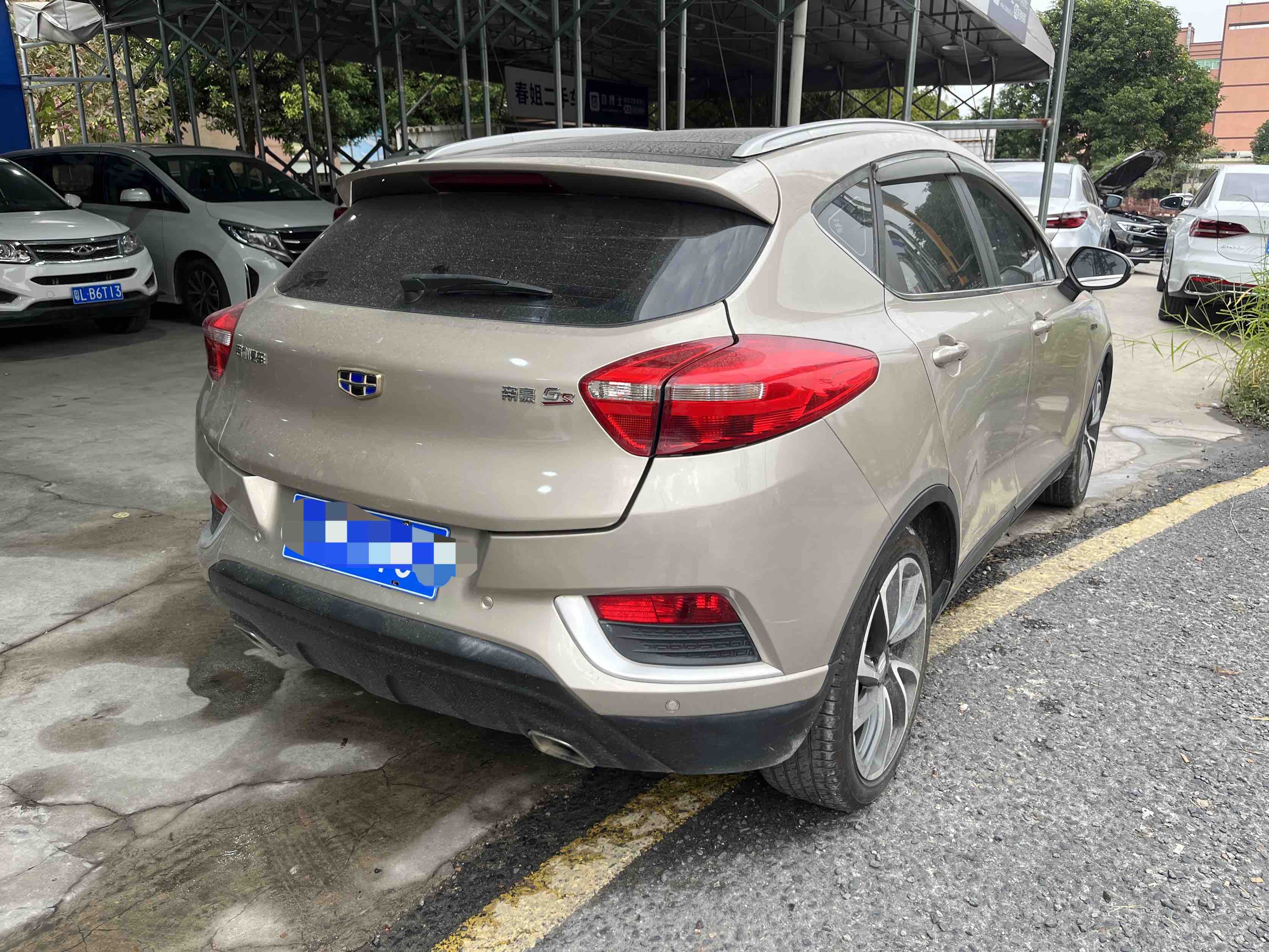 GEELY Emgrand GS 2016 car image #5