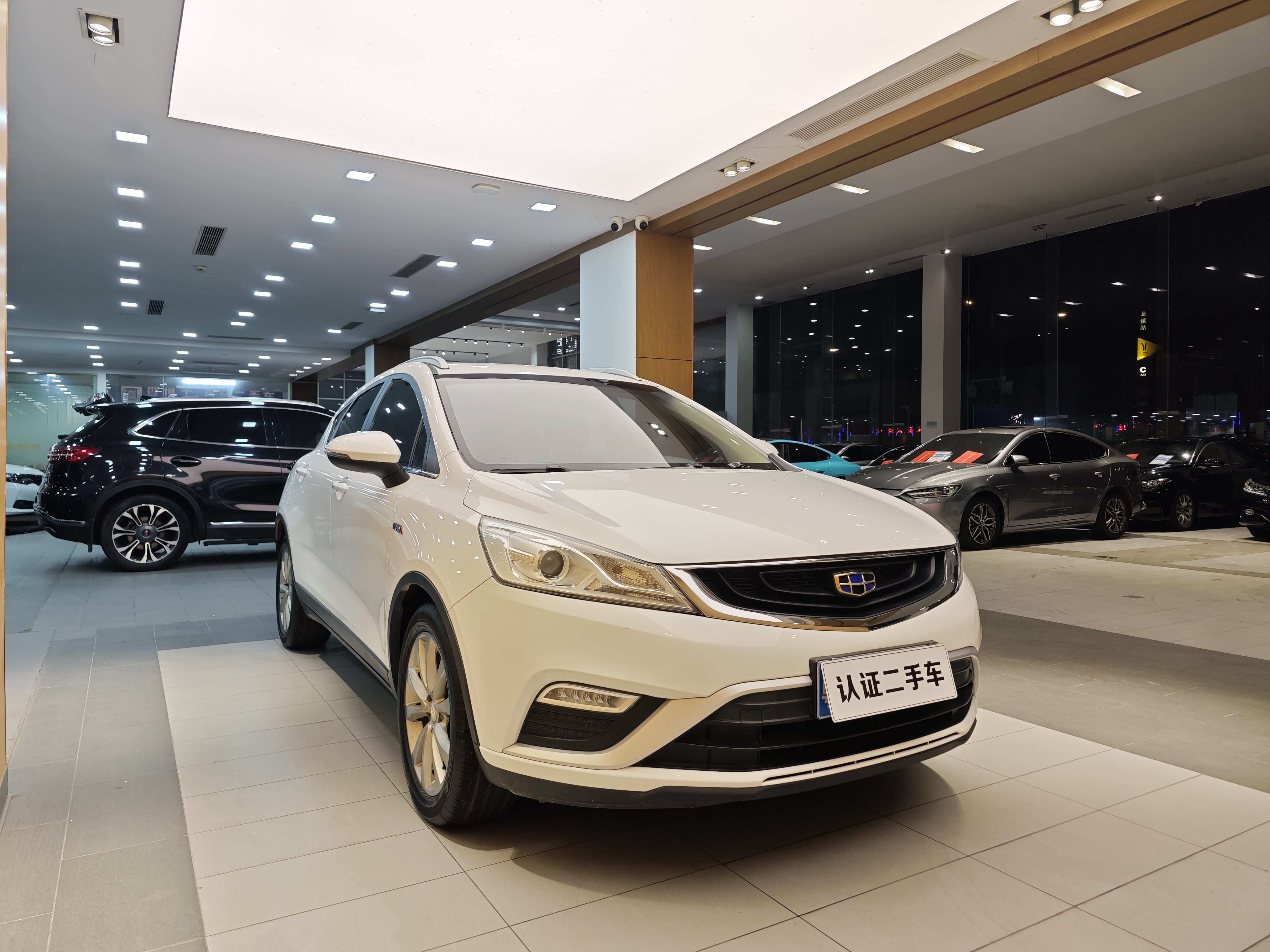 GEELY 2017 car image #5