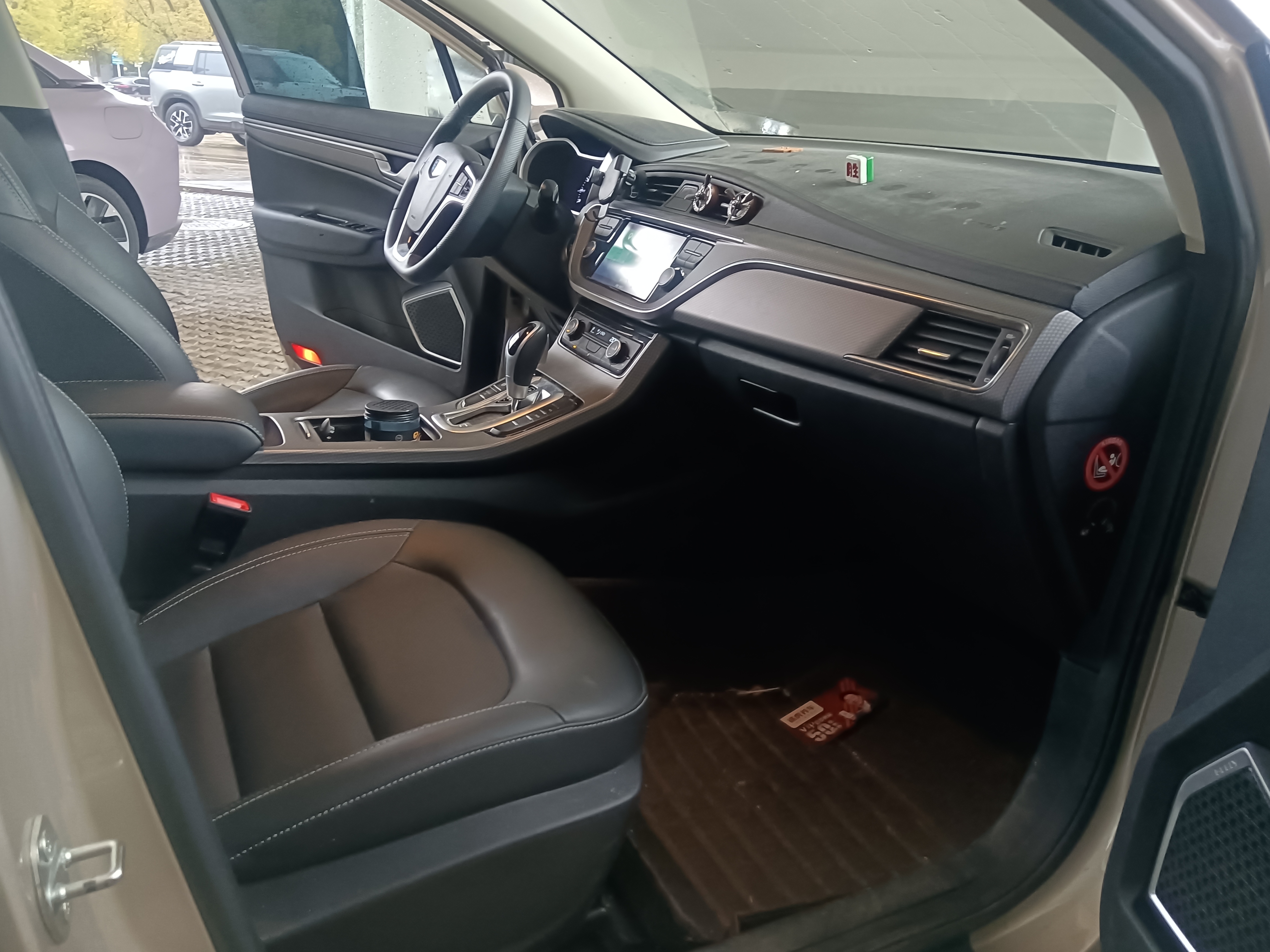 Emgrand GS 2017 #5 Emgrand GS 2017 car image #5