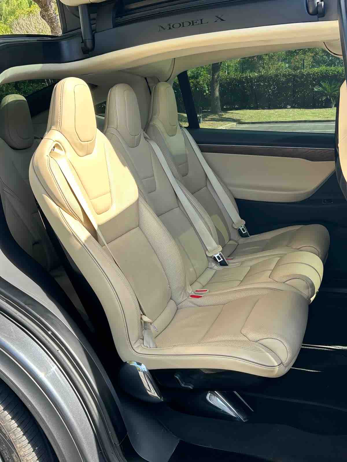 Tesla Model X 2017 #5 Tesla Model X 2017 car image #5