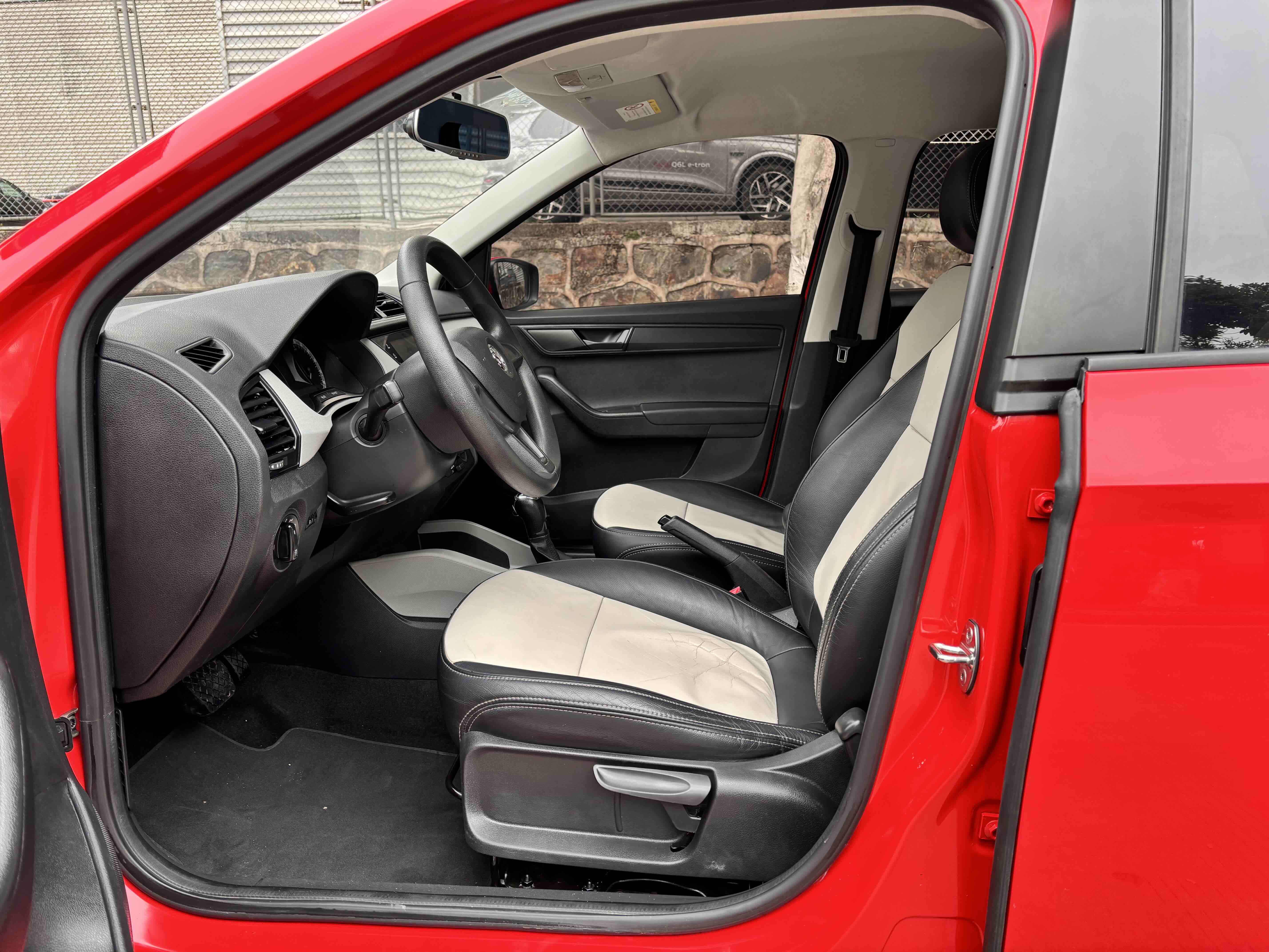 Skoda Fabia 2016 #5 Skoda Fabia 2016 car image #5