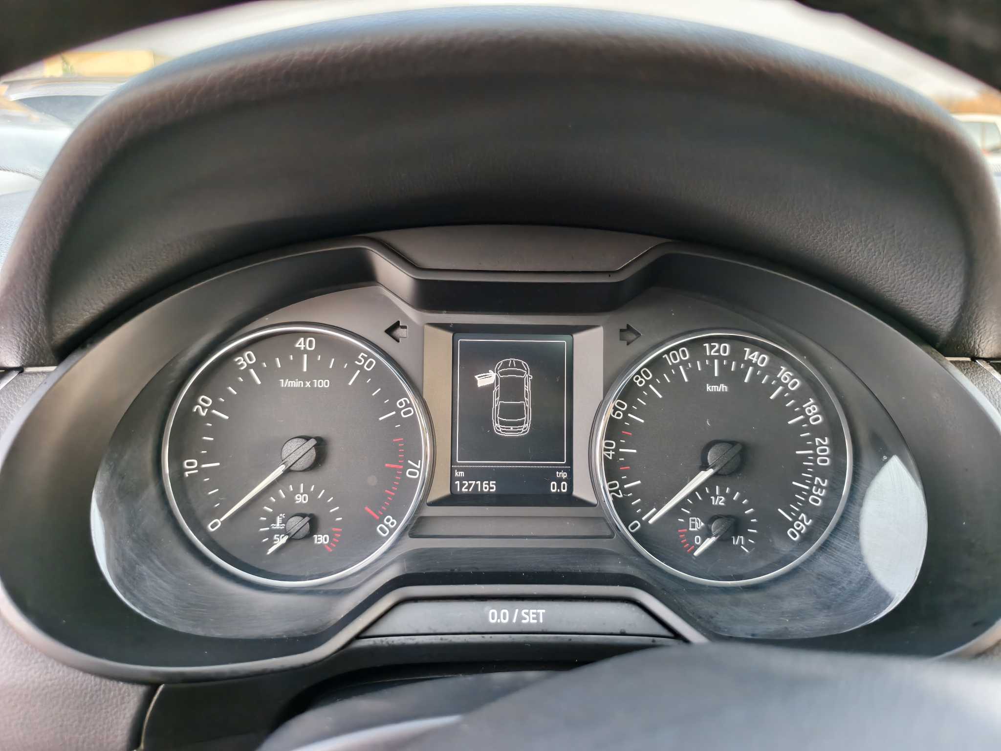 Skoda Octavia 2017 car image #5