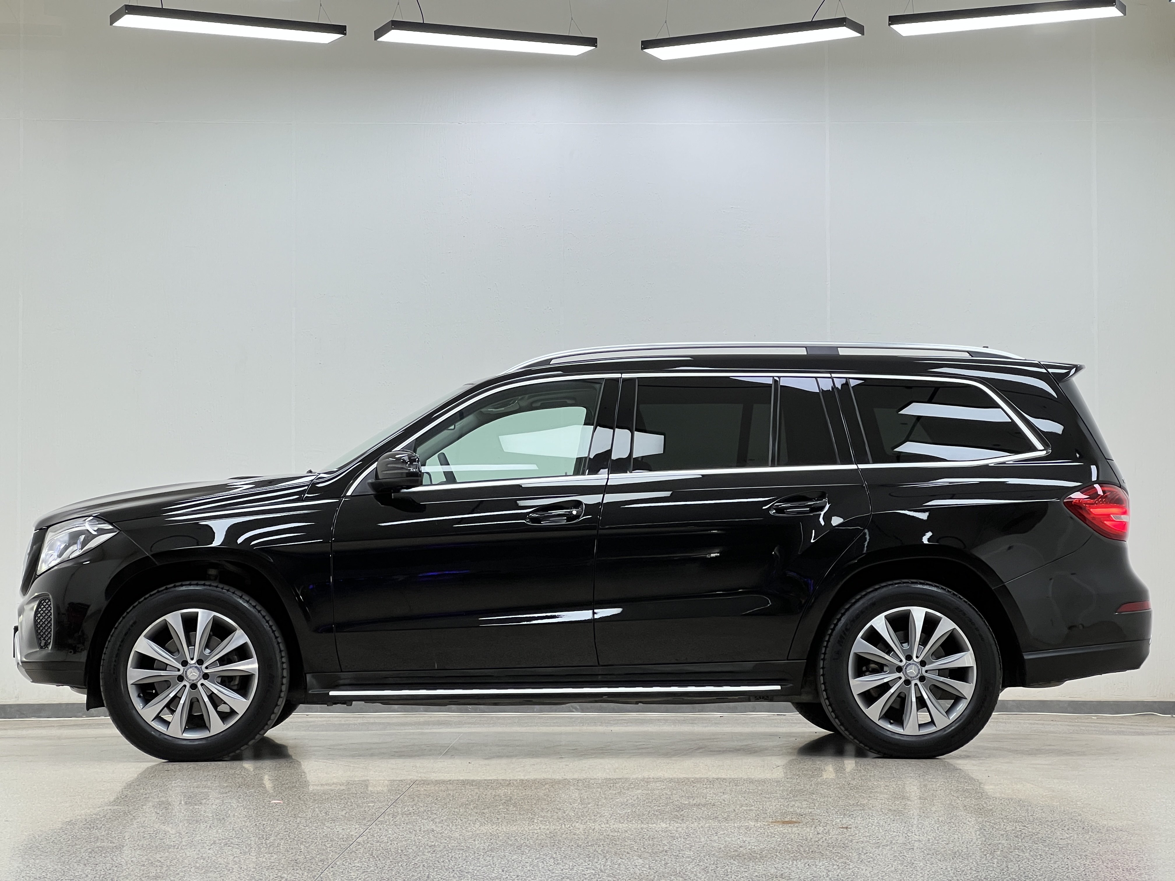 Mercedes-Benz GLS Class 2016 #5 Mercedes-Benz GLS Class 2016 car image #5