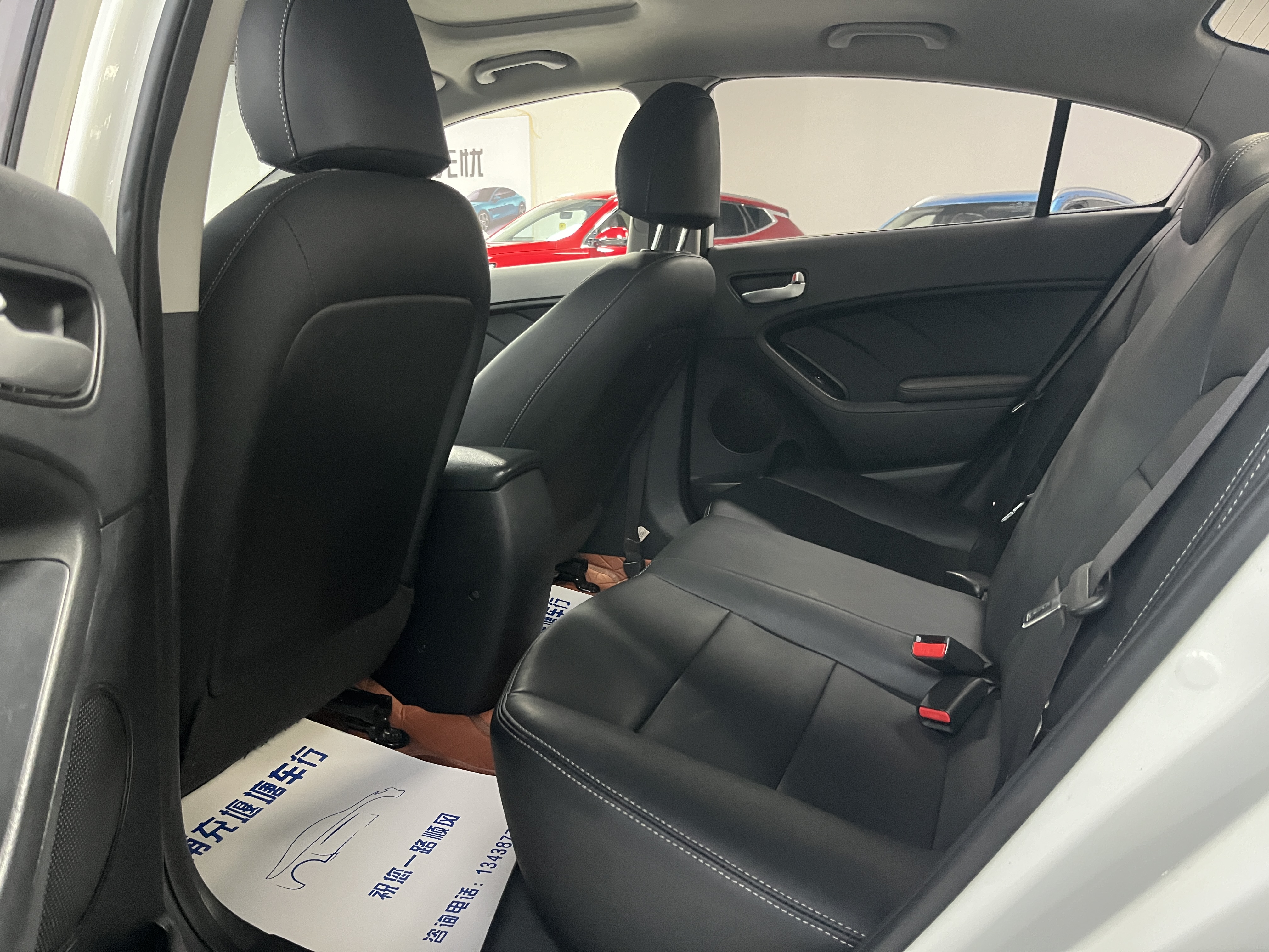 Kia K3 2018 car image #5
