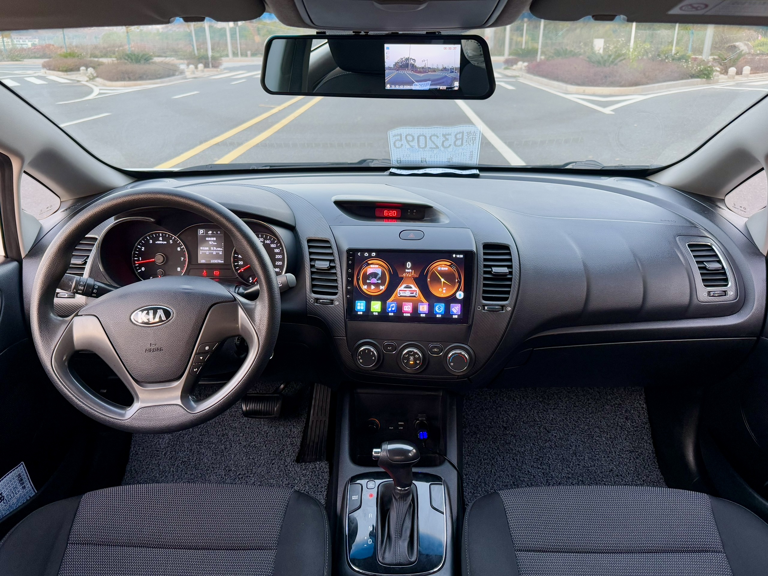 起亚 起亚K3 2016 汽车图片 #5