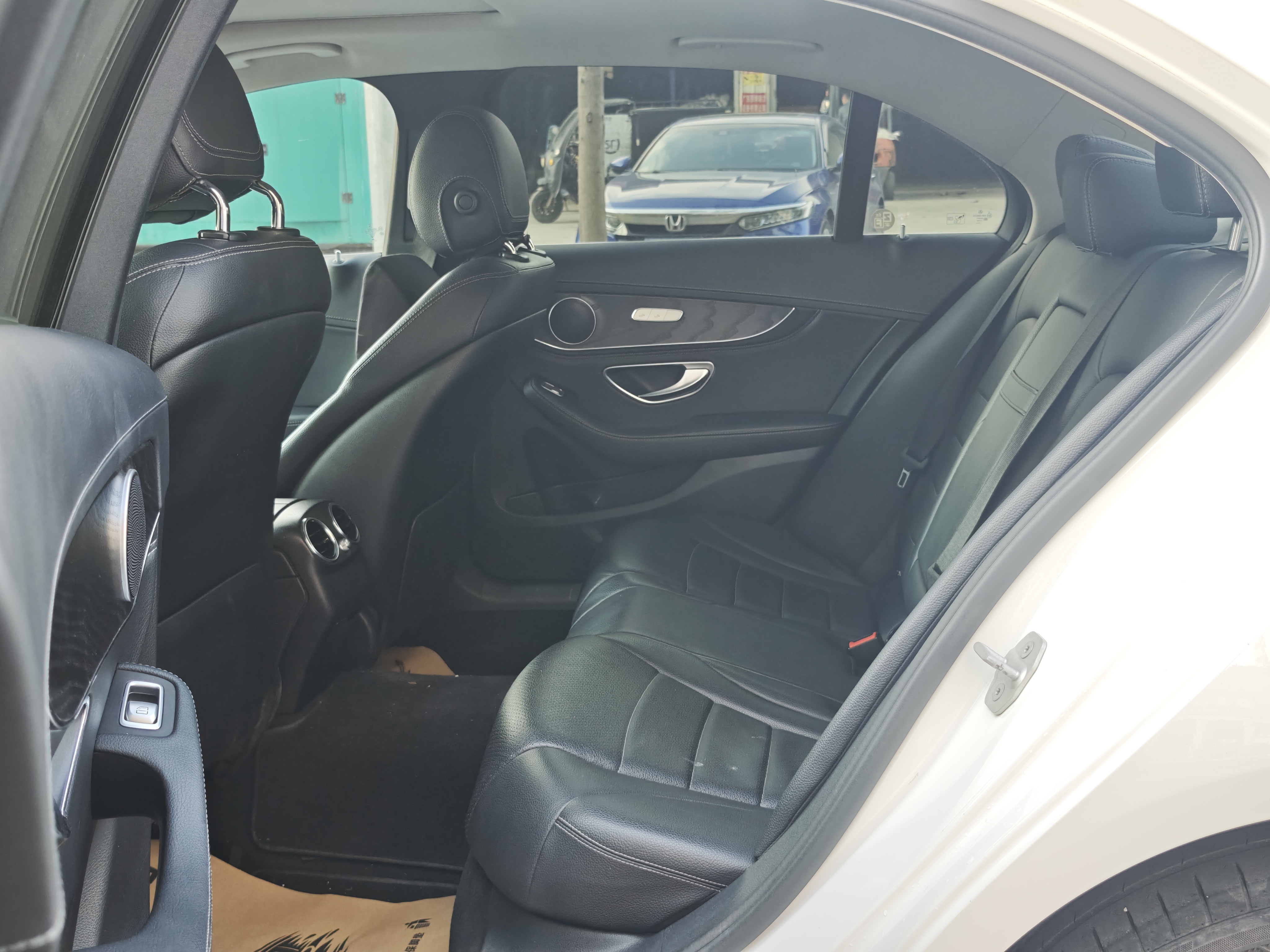 Mercedes-Benz C Class 2015 immagine di auto #5