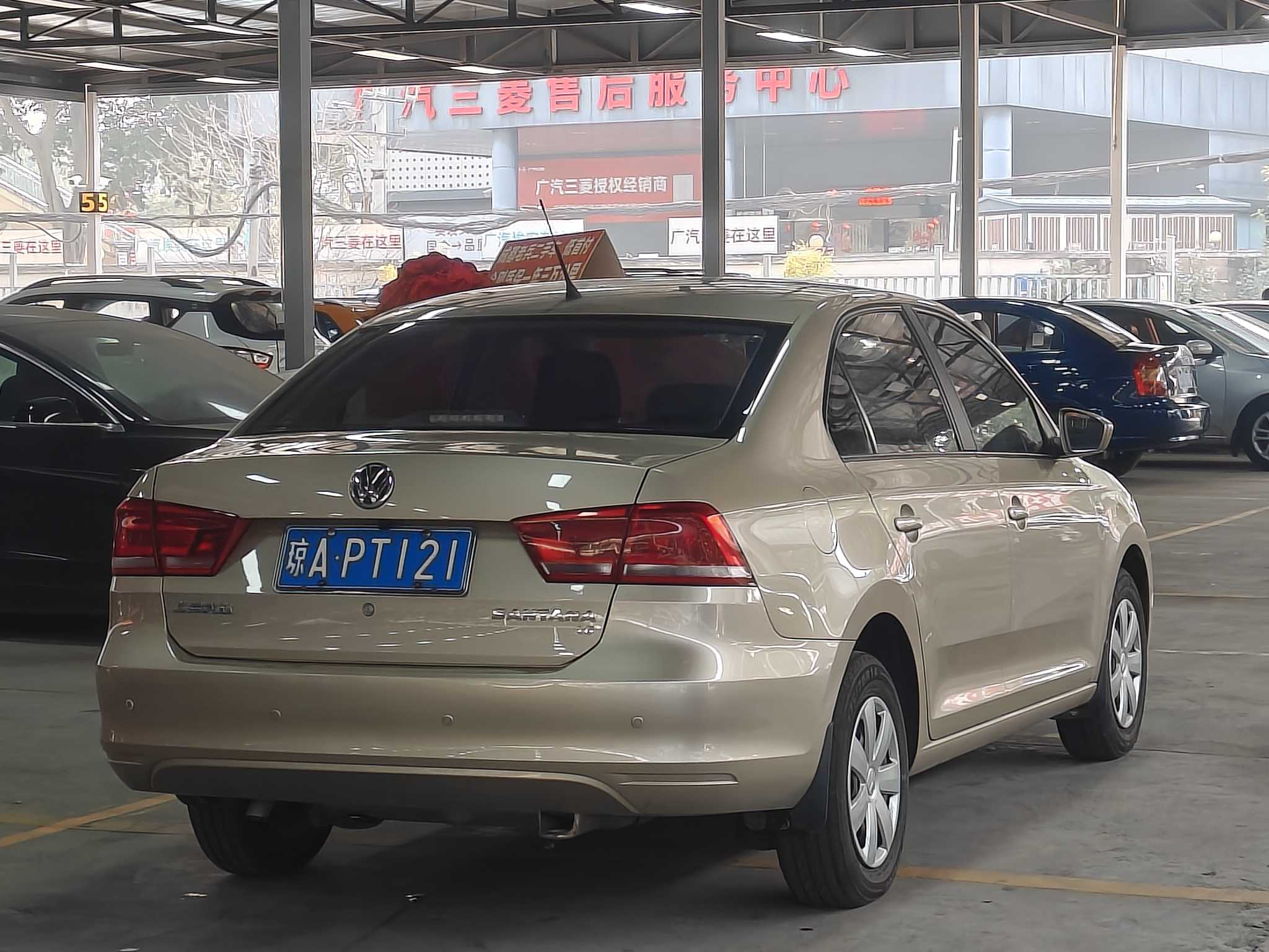 Santana 2014 car image #5