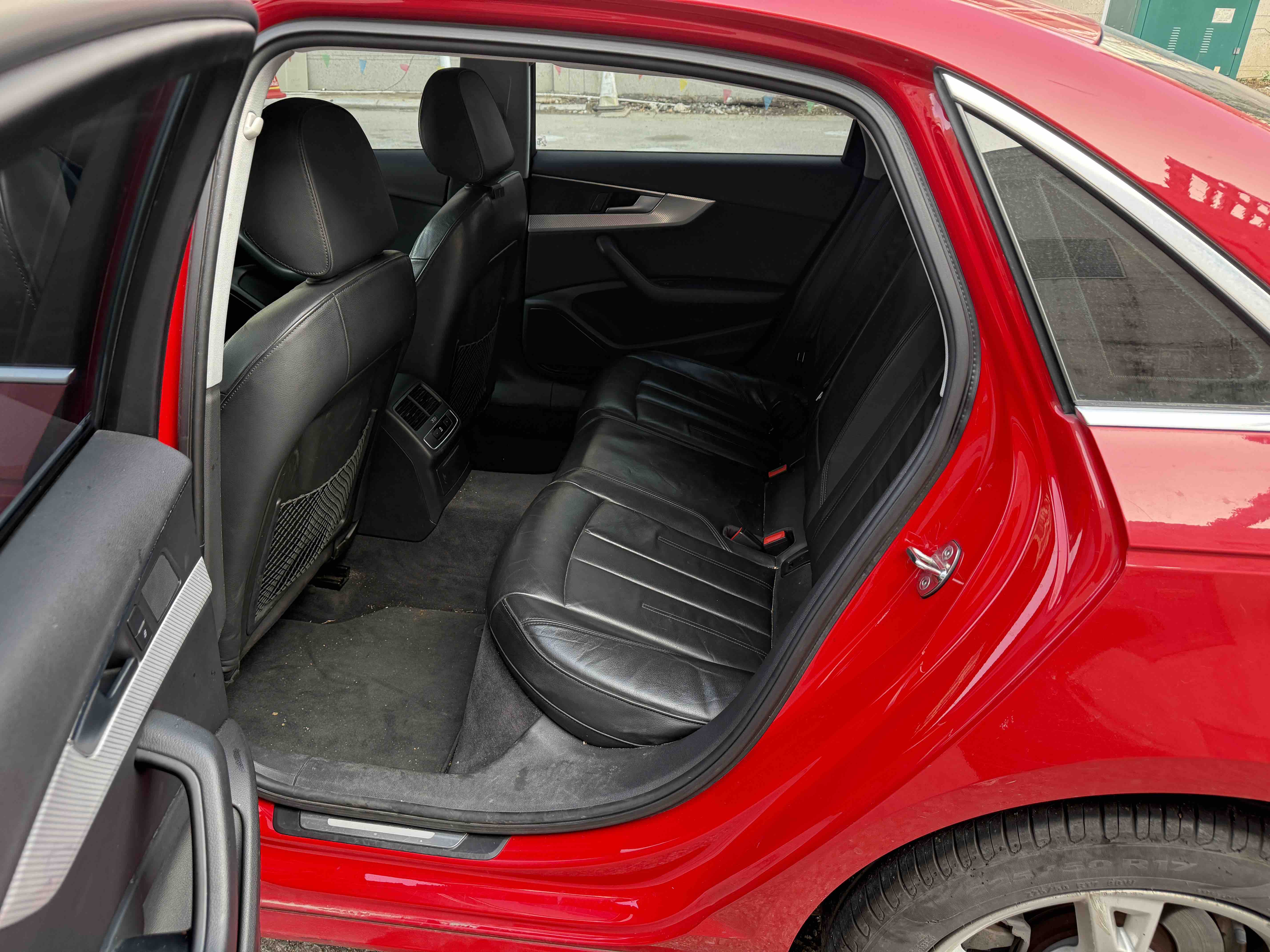 Audi A4L 2017 car image #5