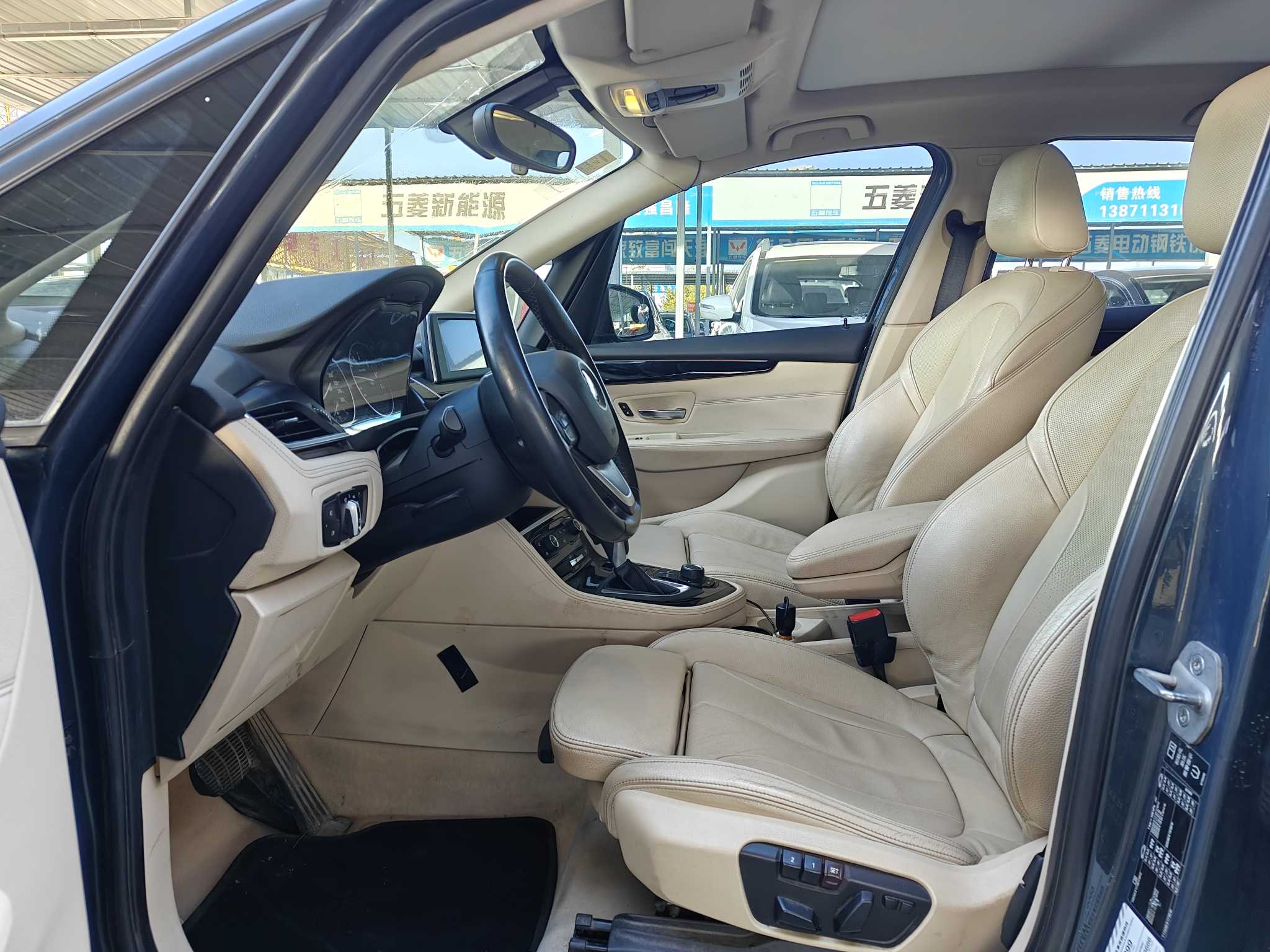 BMW 2 Series Tourer (Imported) 2015 #5 BMW 2 Series Tourer (Imported) 2015 car image #5