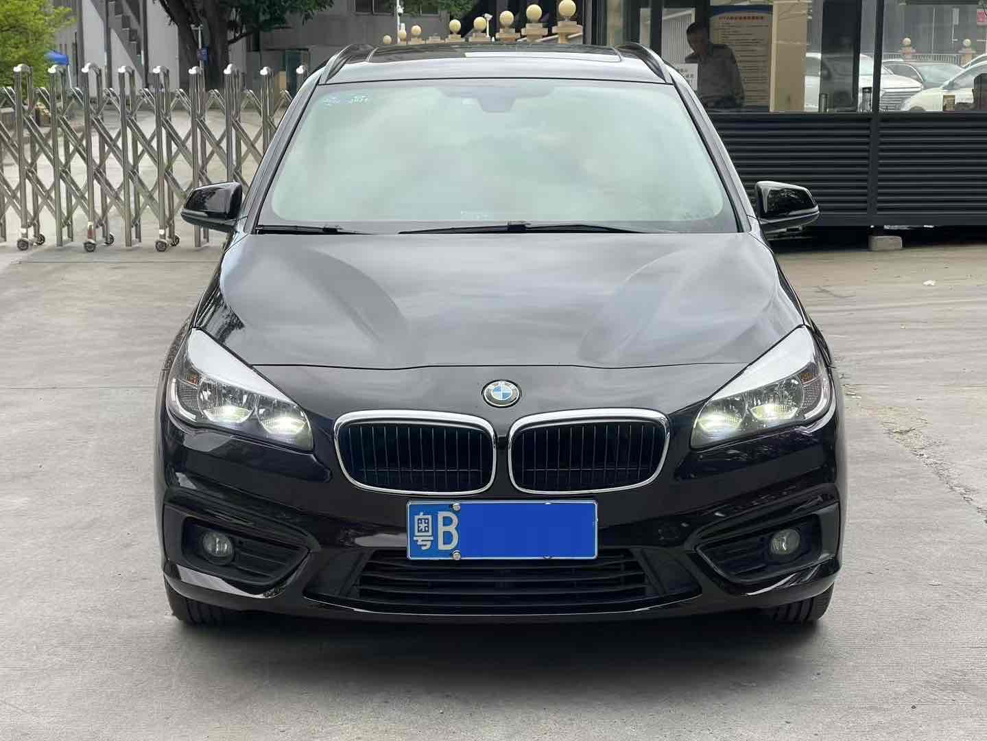 BMW 2 Series Tourer (Imported) 2016 #5 BMW 2 Series Tourer (Imported) 2016 immagine di auto #5