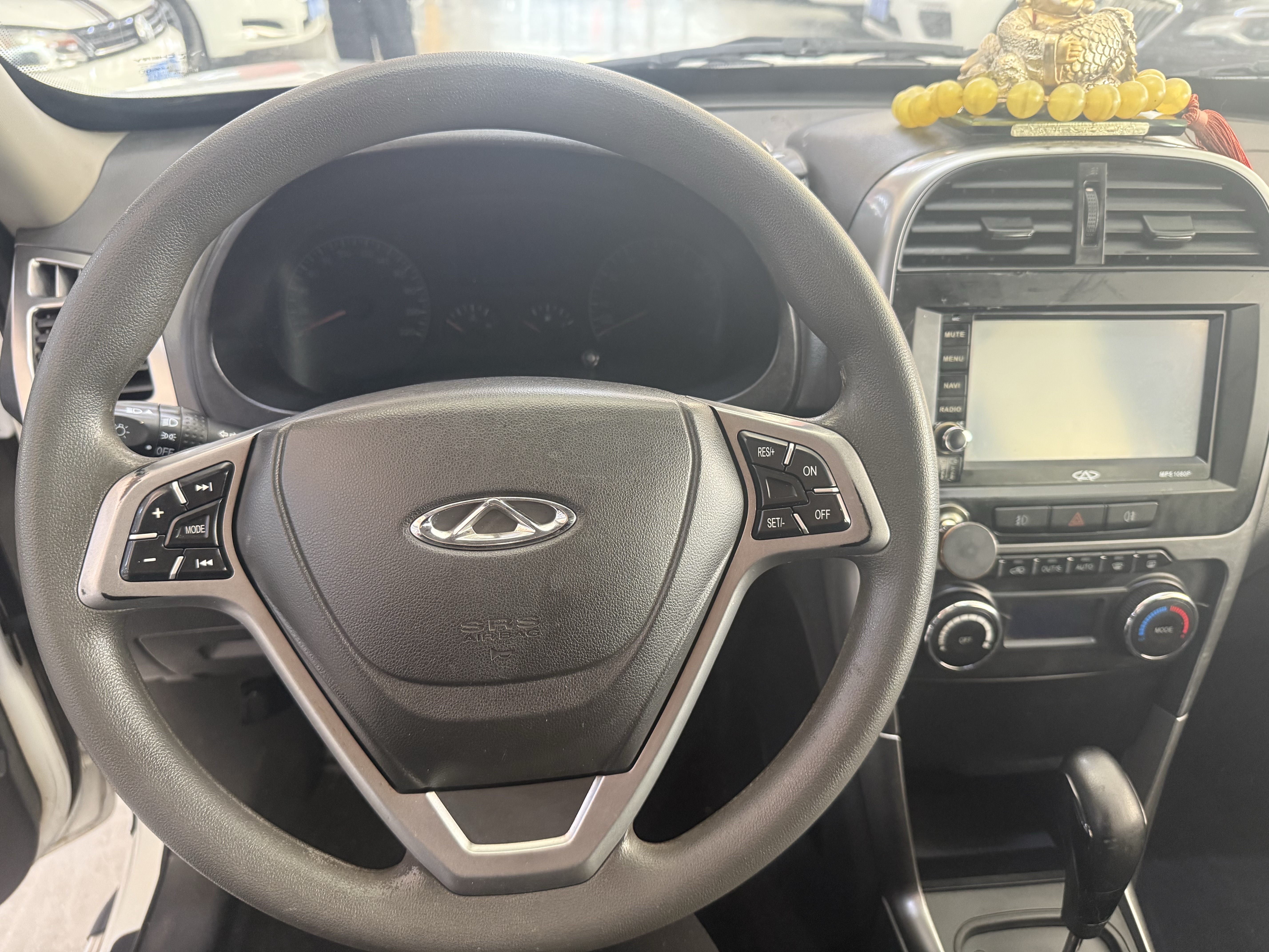 Tiggo 3 2015 #5 Tiggo 3 2015 immagine di auto #5