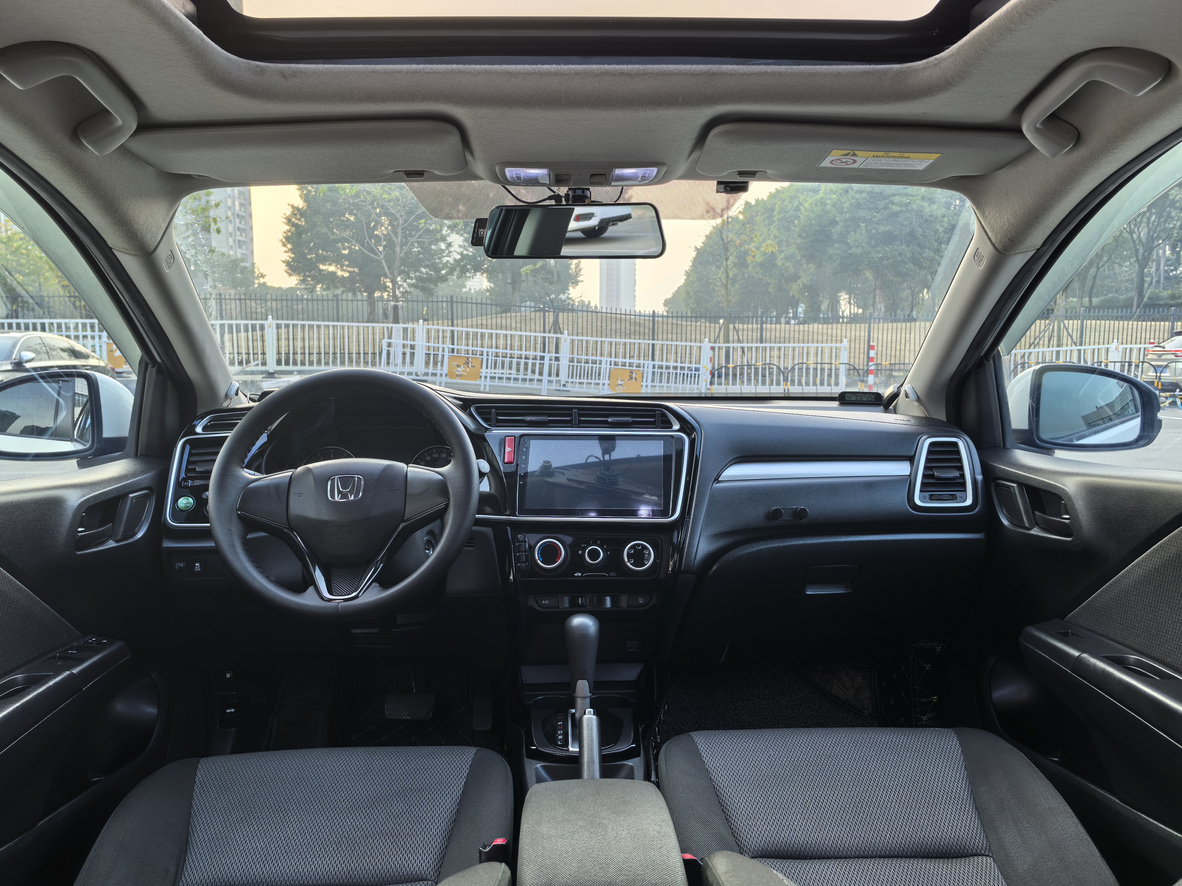 Honda Gienia 2018 car image #5