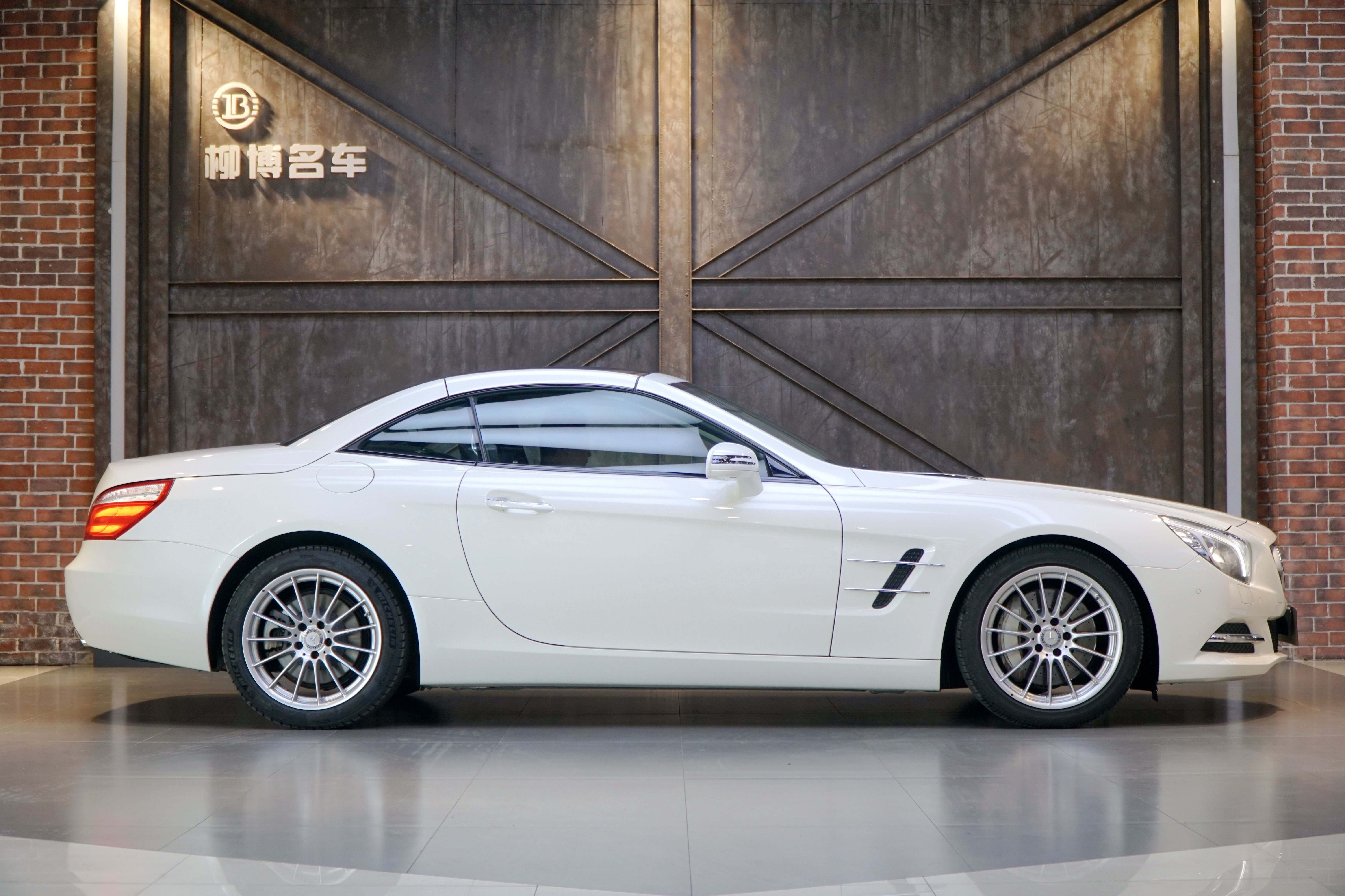 Mercedes-Benz SL Class 2013 car image #5