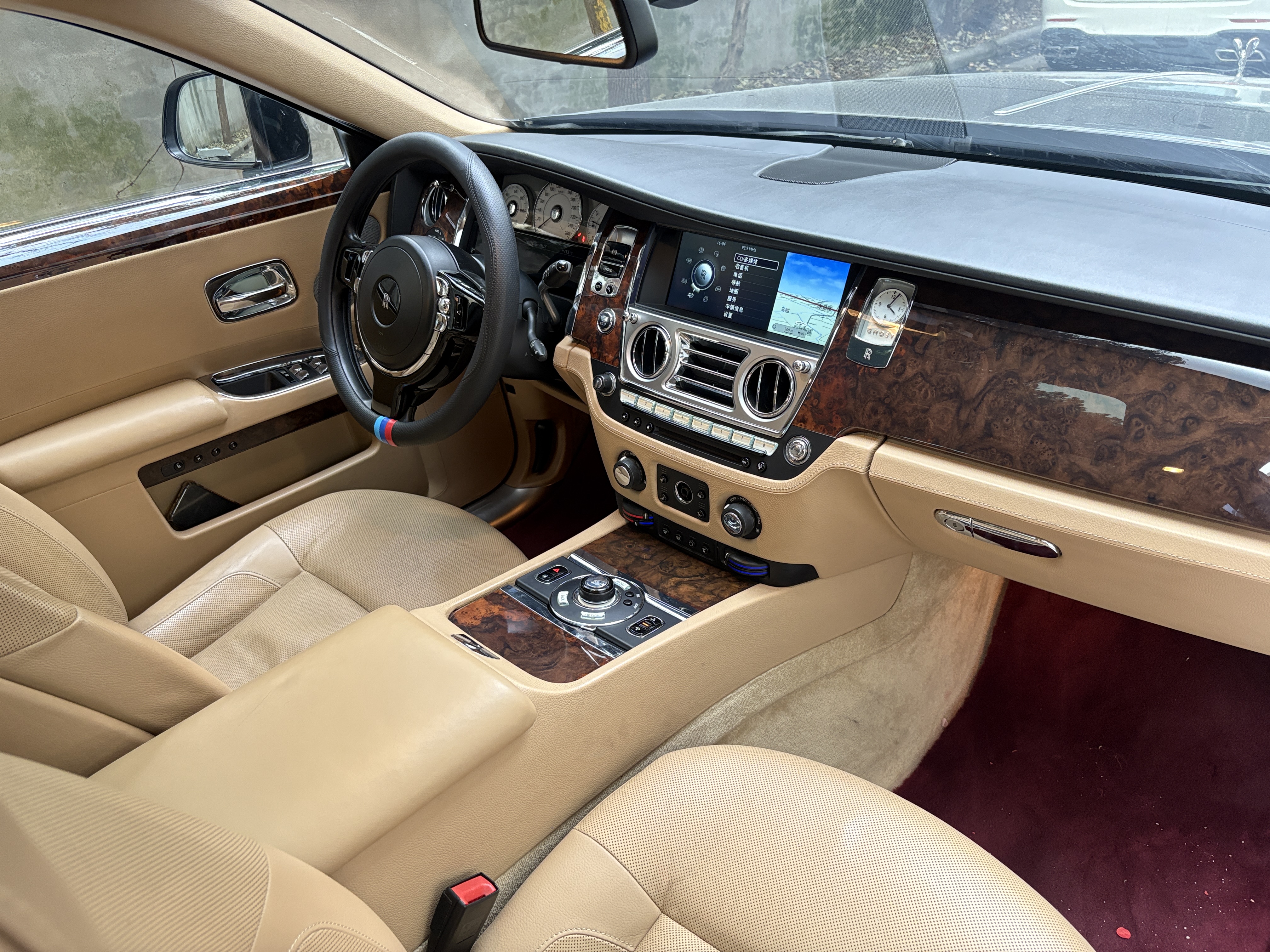 Rolls-Royce 2012 car image #5