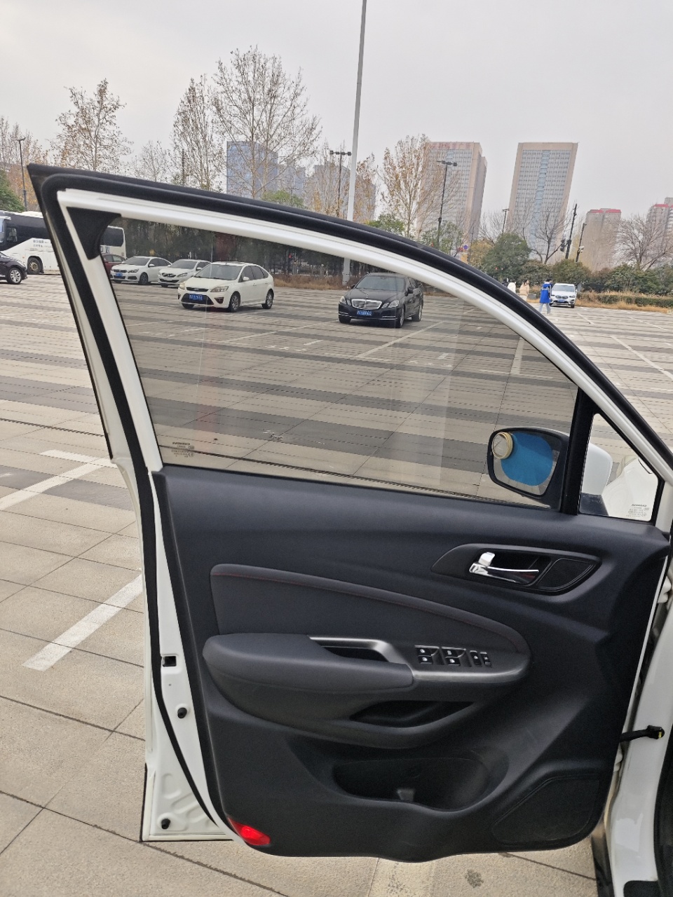 Changan CS15 2018 #5 Changan CS15 2018 immagine di auto #5