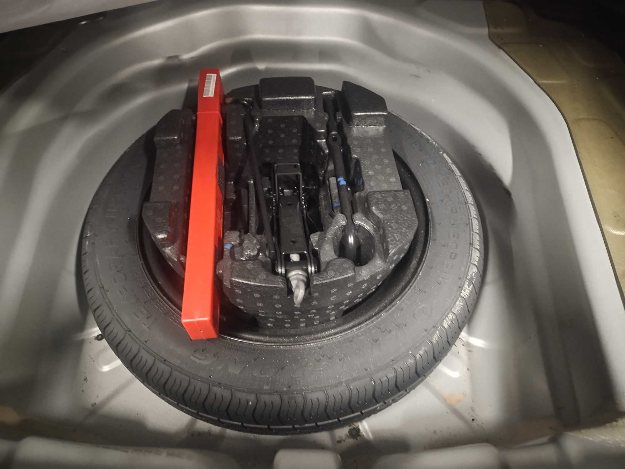 Emgrand 2018 #5 Emgrand 2018 car image #5