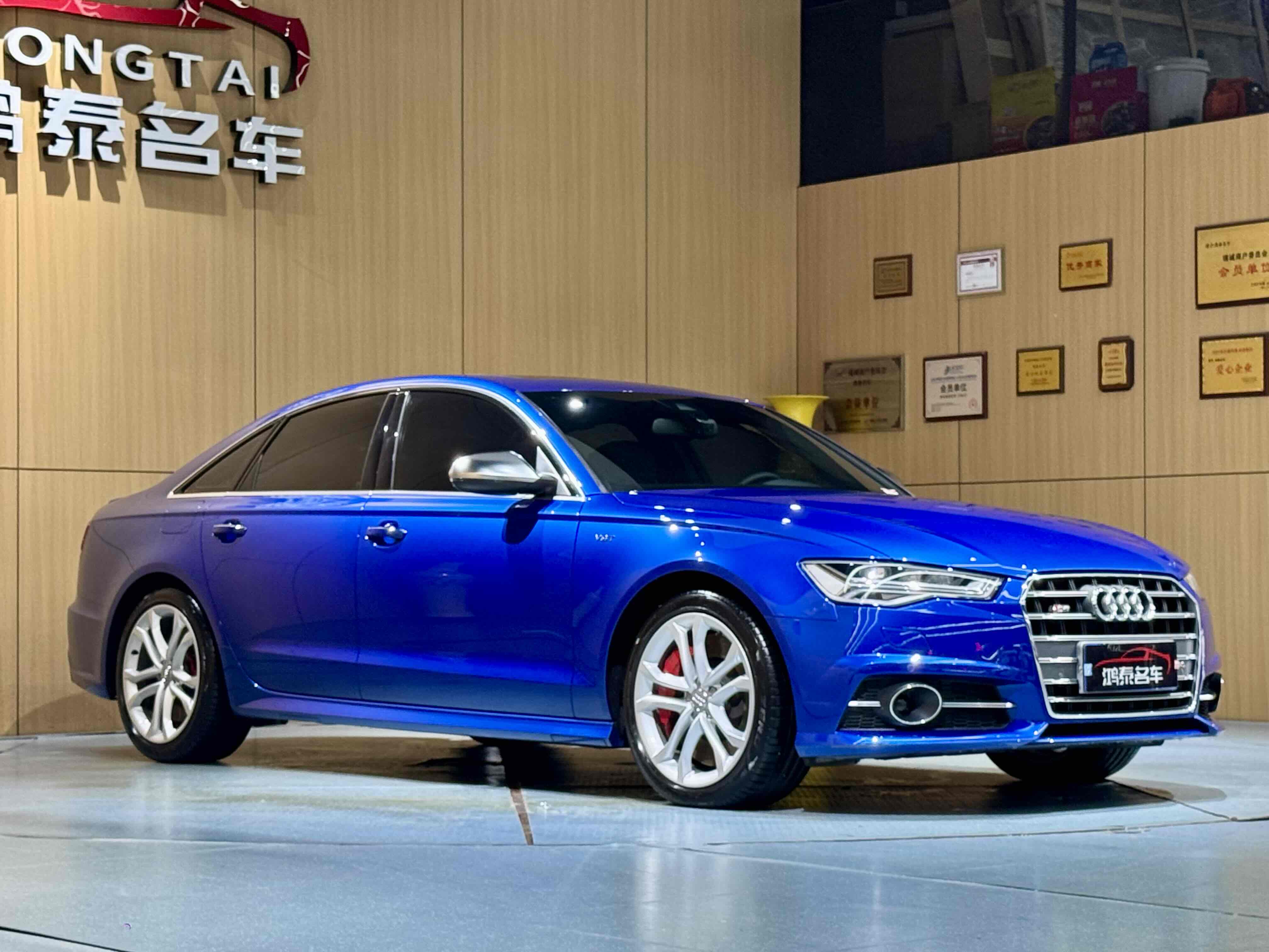 Audi S6 2018 car image #5