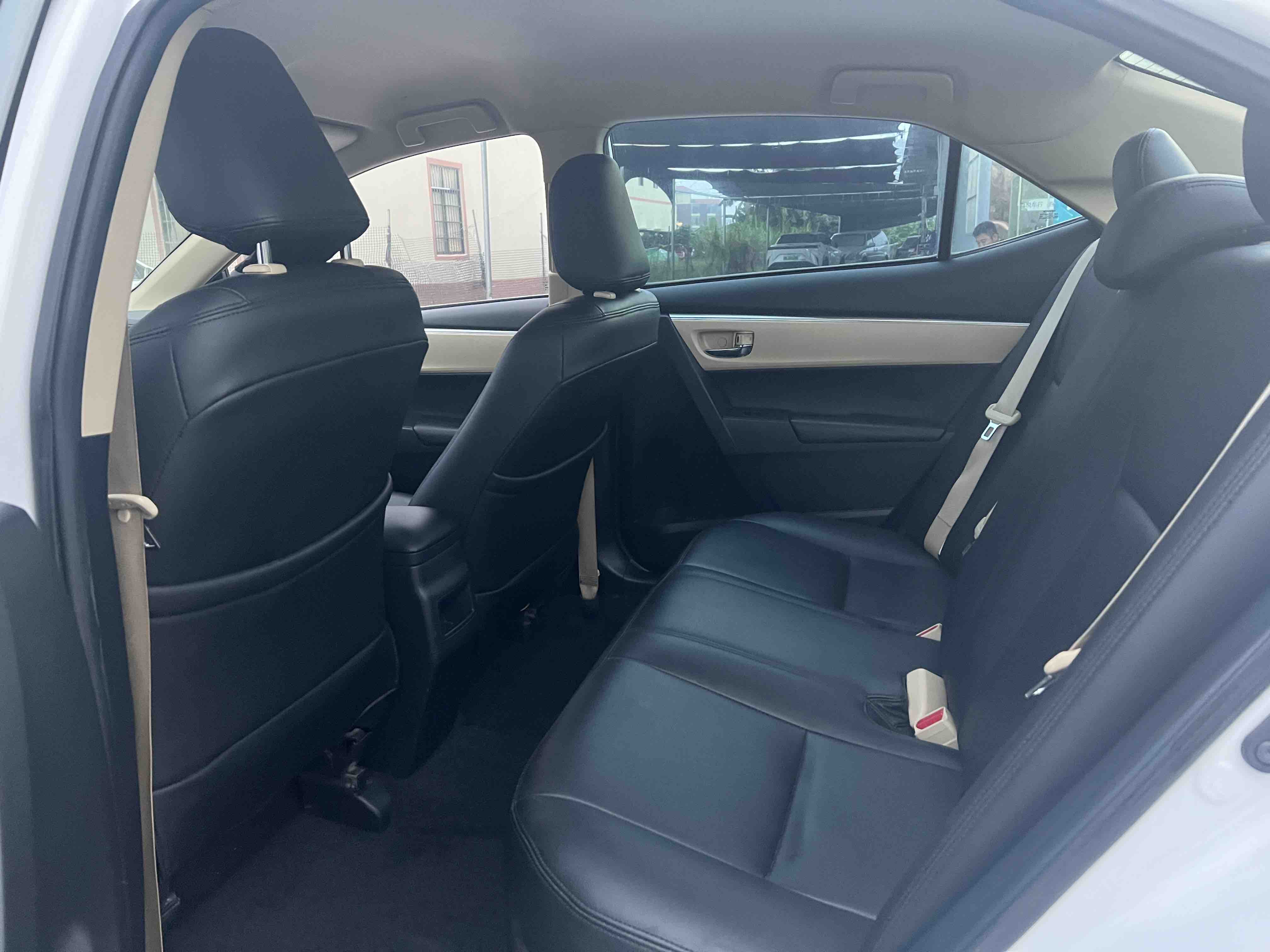 Toyota Corolla 2018 car image #5