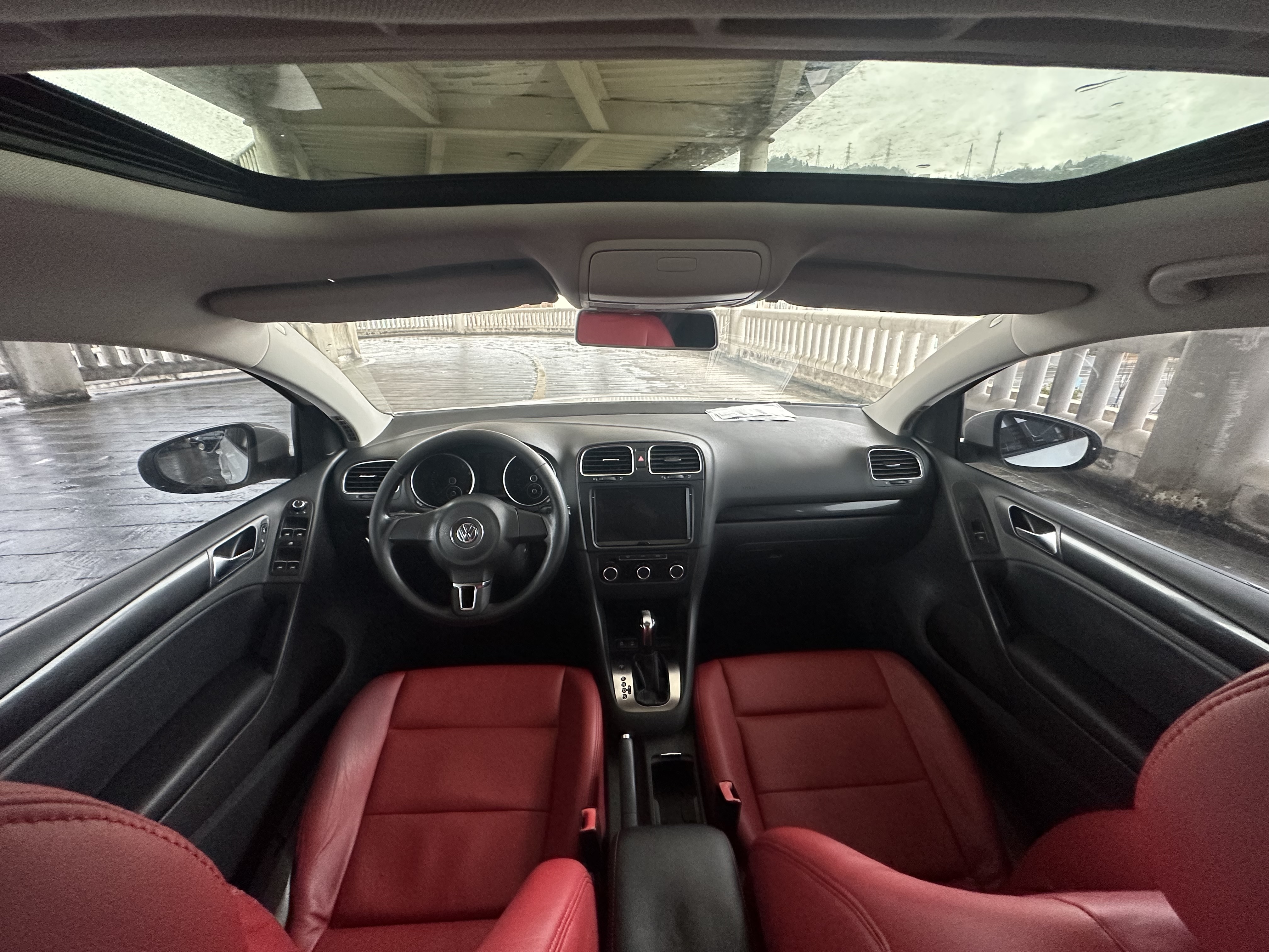 Volkswagen Golf 2013 car image #5