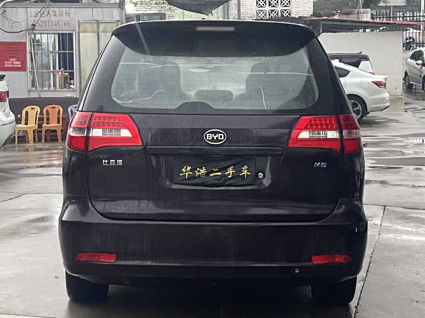 BYD M6 2015 car image #5