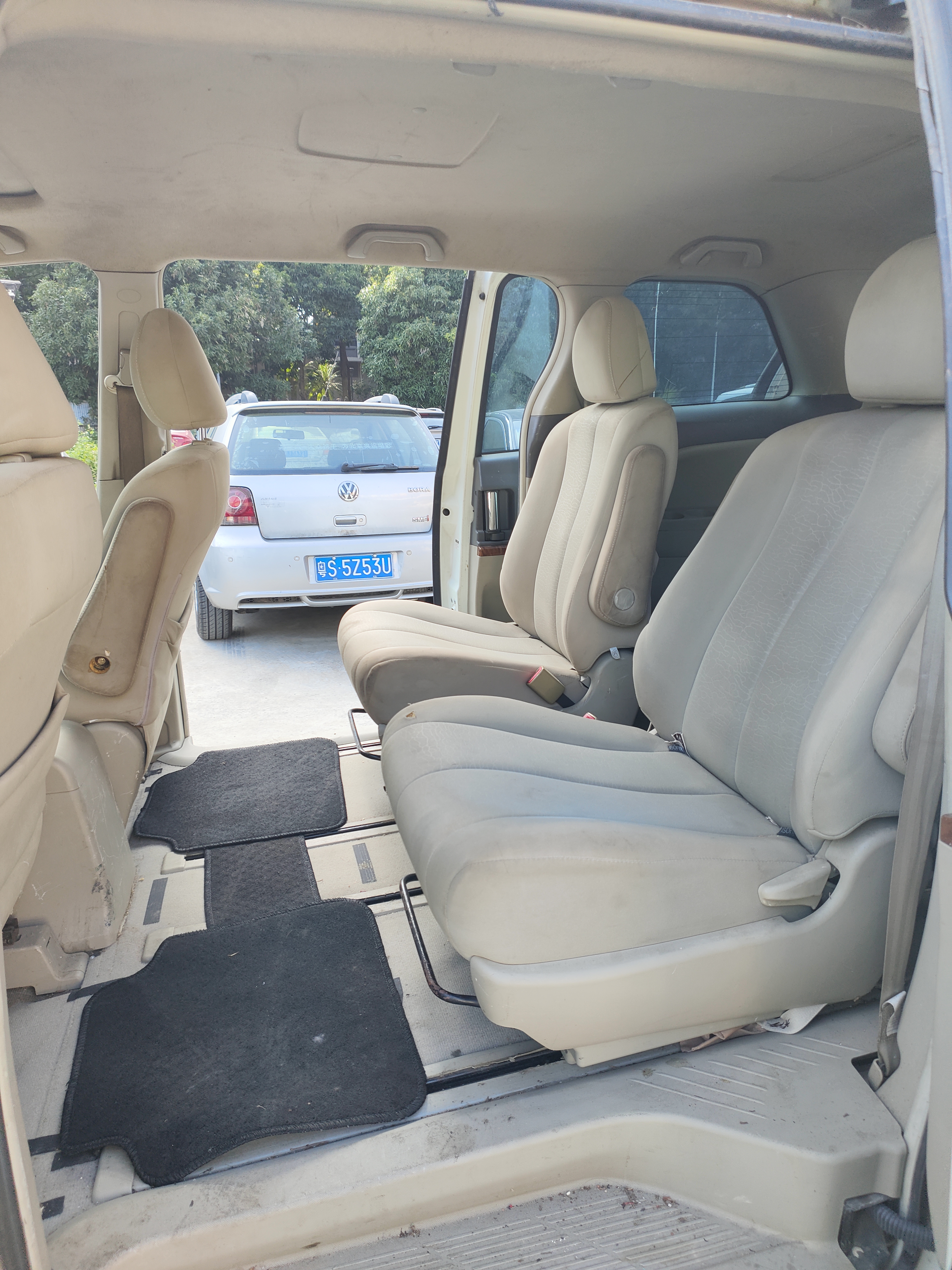 BYD M6 2013 изображение автомобиля #5