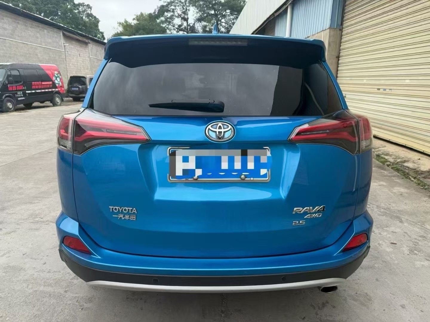 RAV4 2016 car image #5