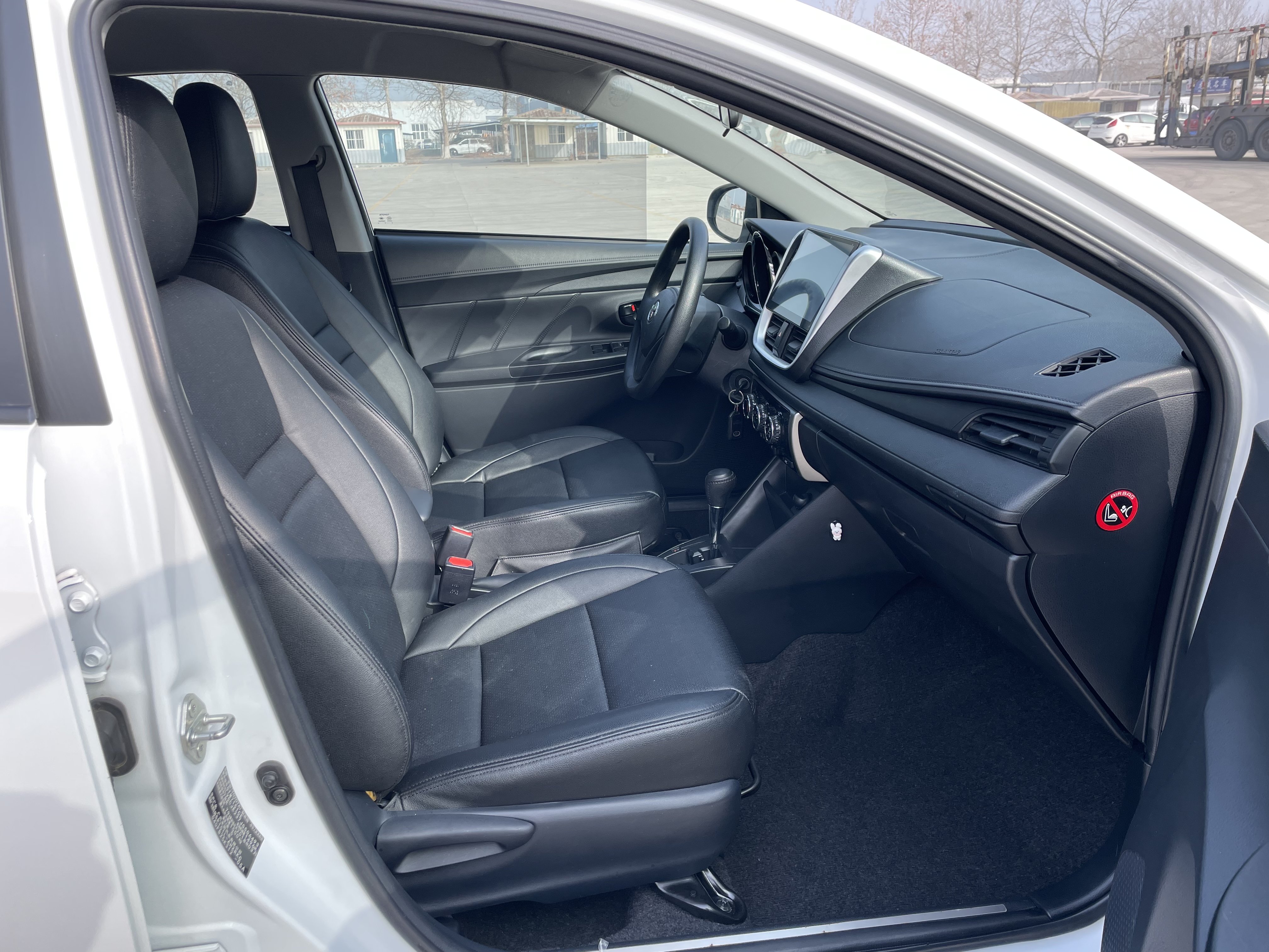 Yaris L Zhixuan 2018 car image #5