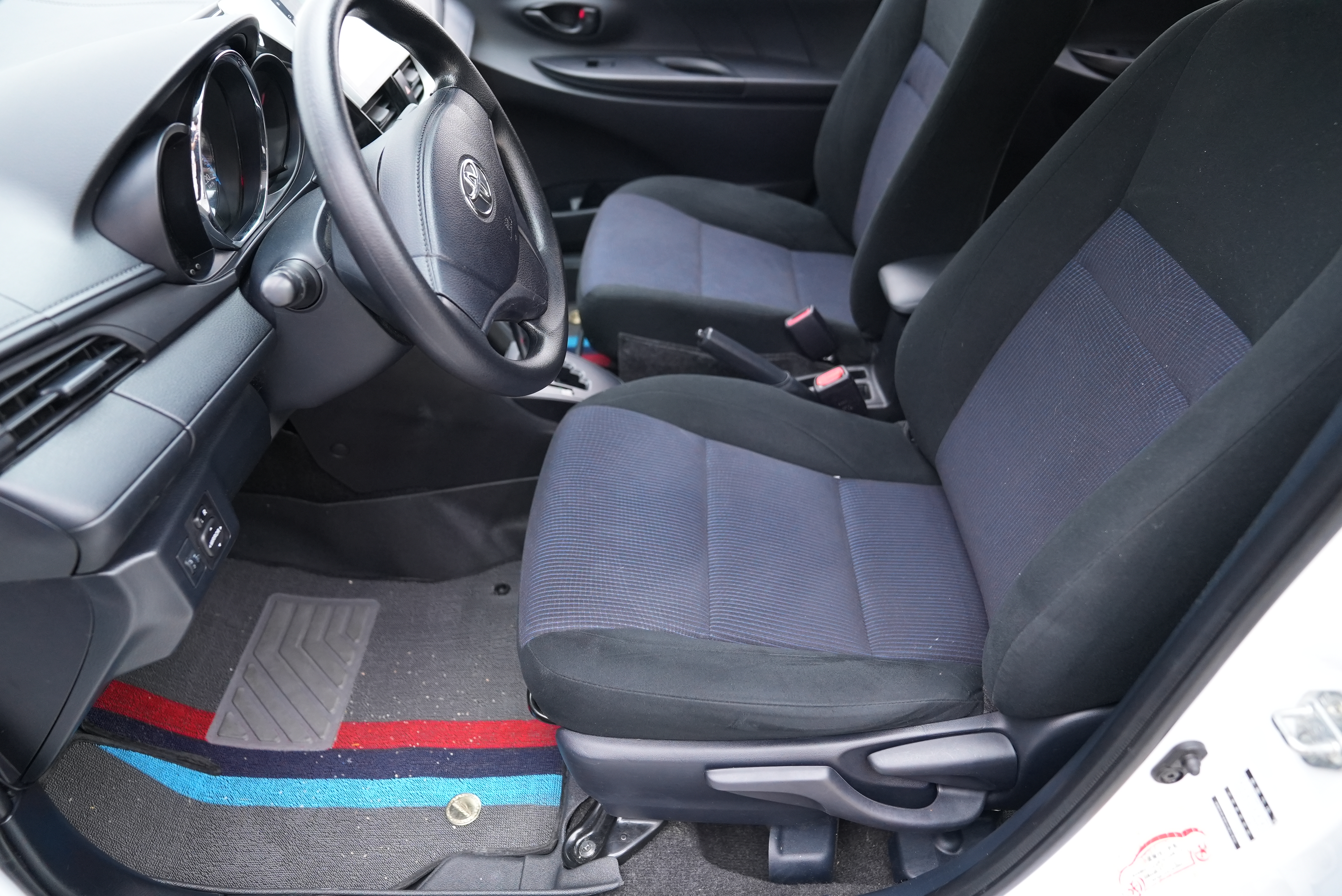 Toyota Yaris L Zhixuan 2018 #5 Toyota Yaris L Zhixuan 2018 car image #5