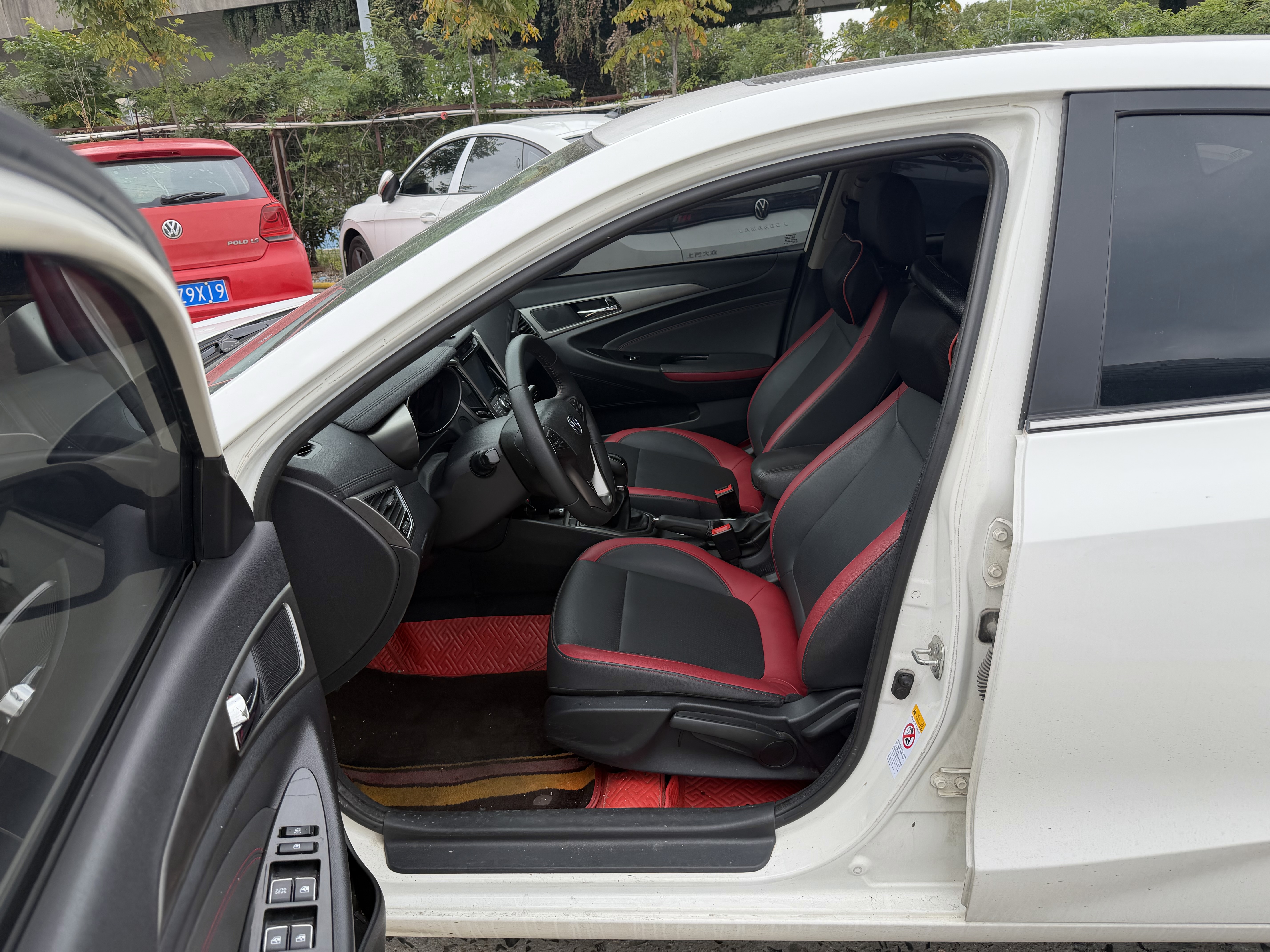 Changan Eado XT 2017 #5 Changan Eado XT 2017 car image #5