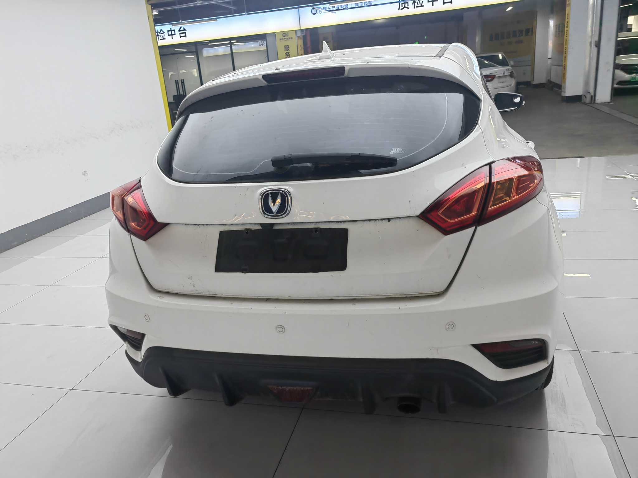 Changan Eado XT 2016 изображение автомобиля #5