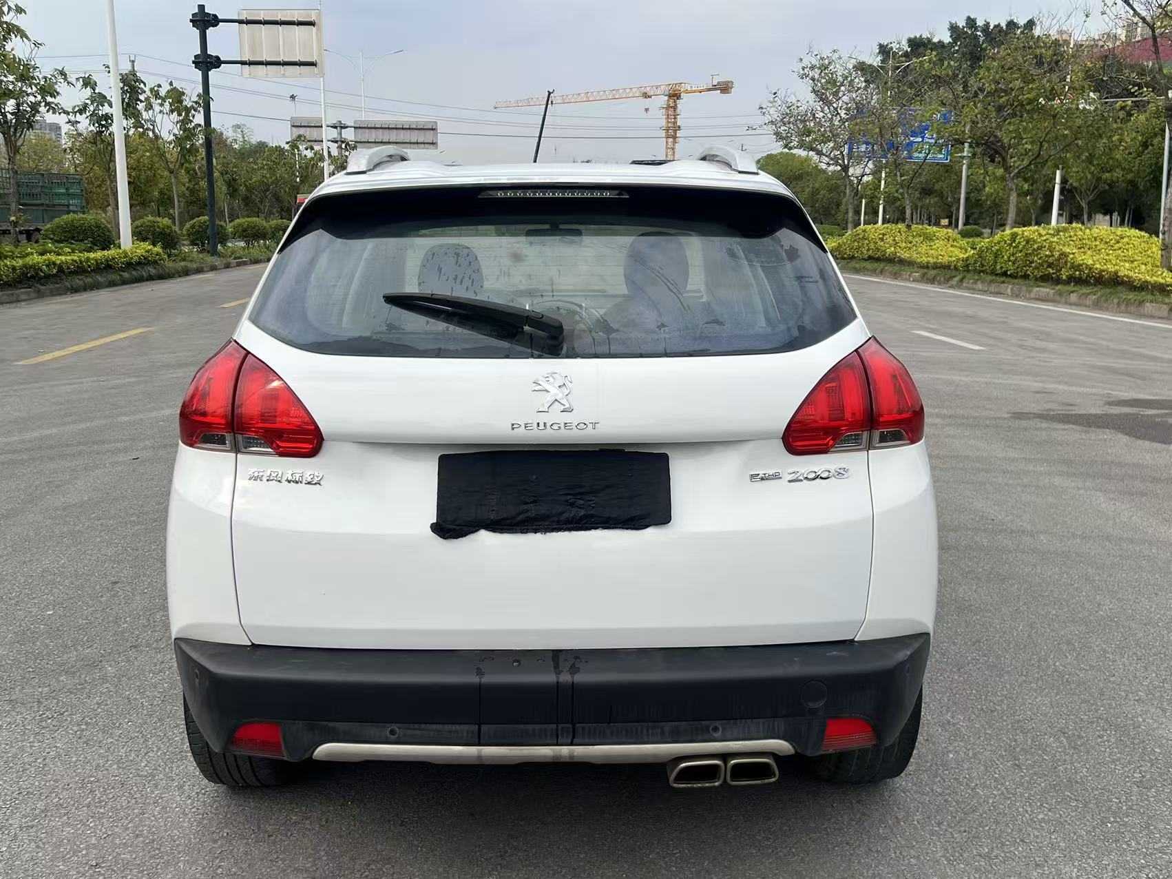 Peugeot 2008 2016 car image #5