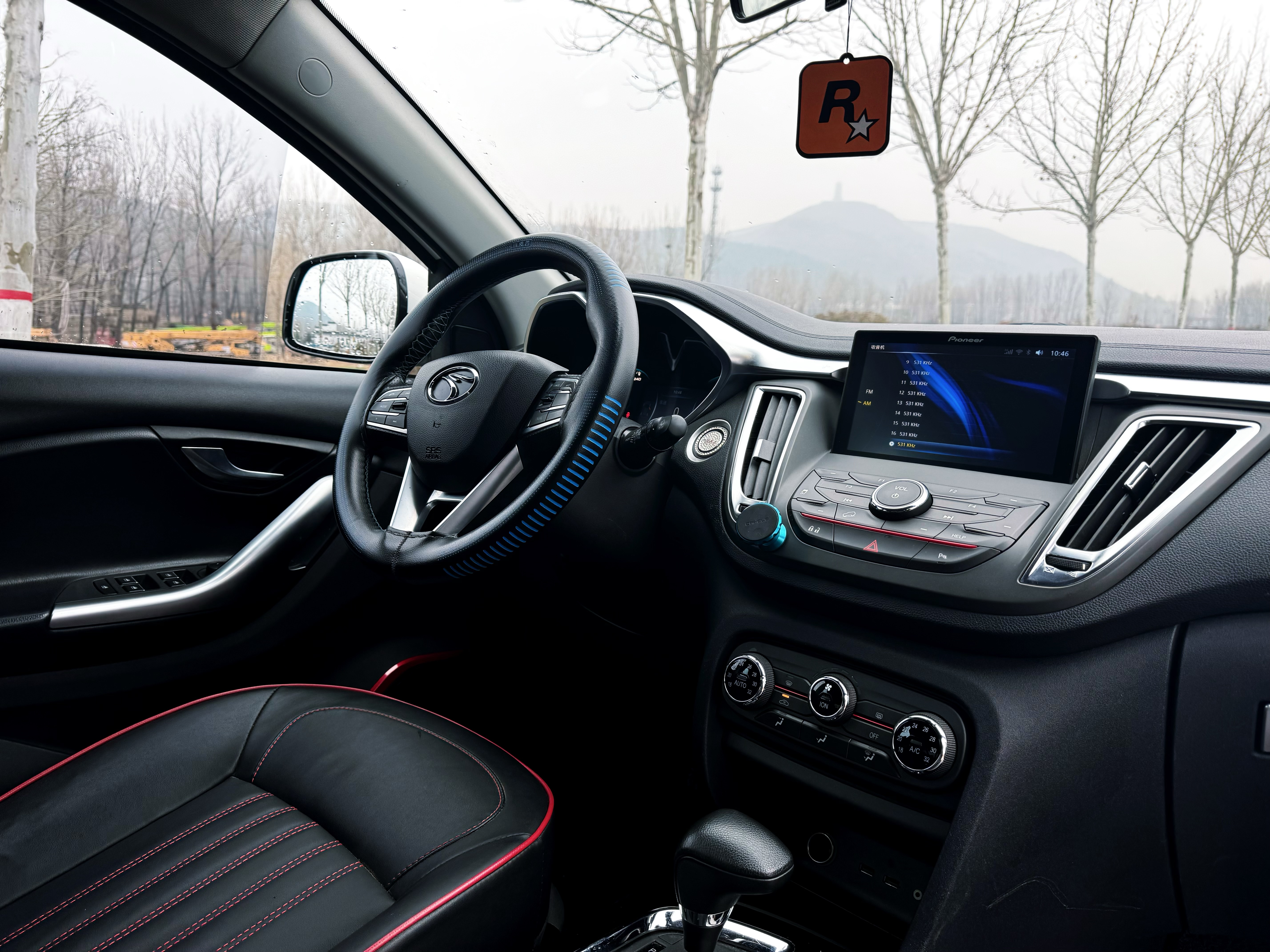 Soueast DX7 2017 car image #5