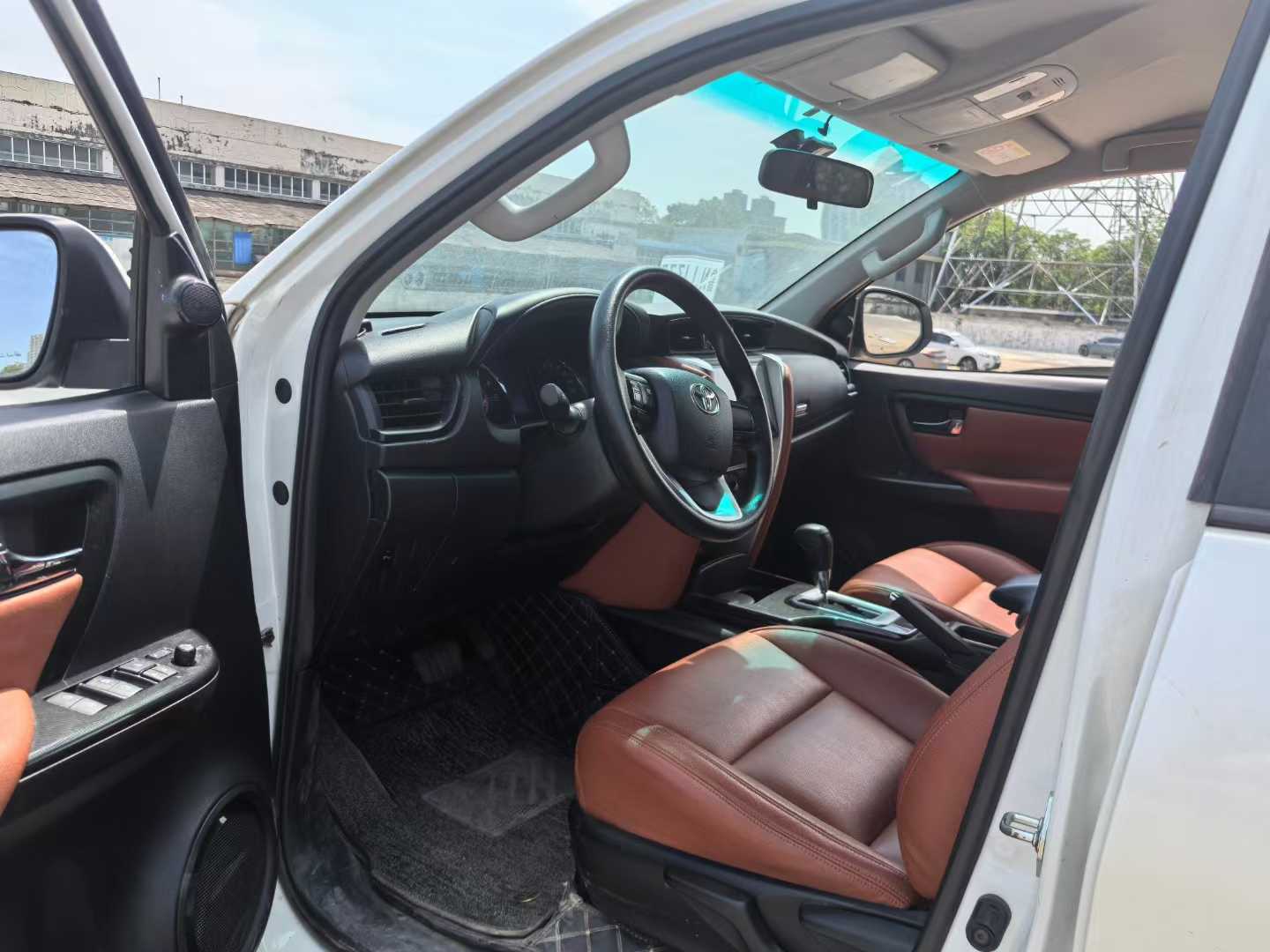 Toyota Fortuner 2019 car image #5