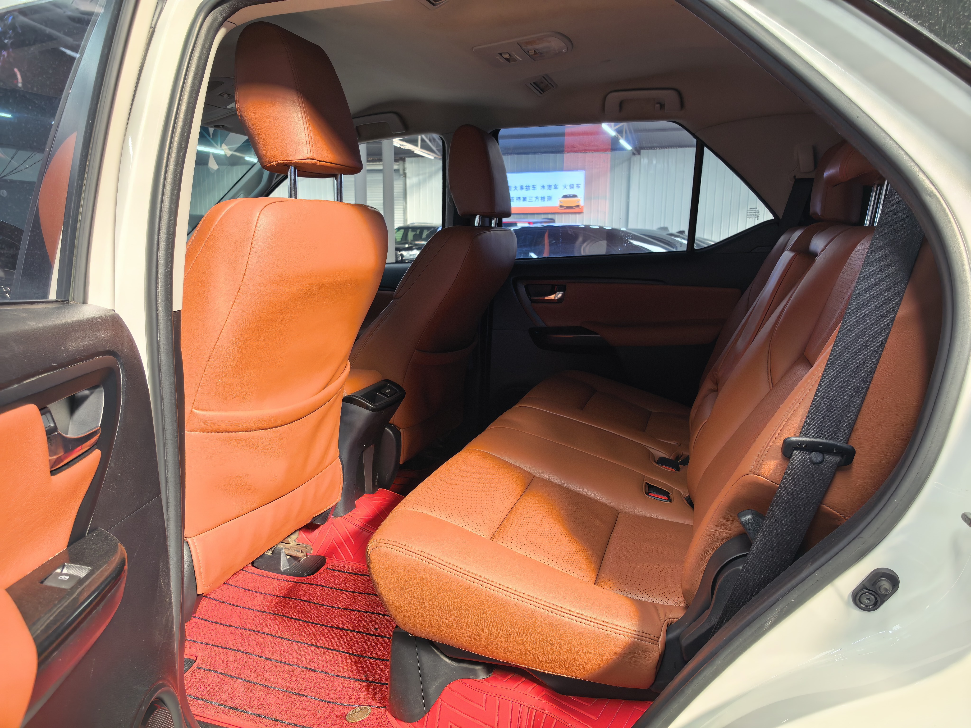 Toyota Fortuner 2017 car image #5