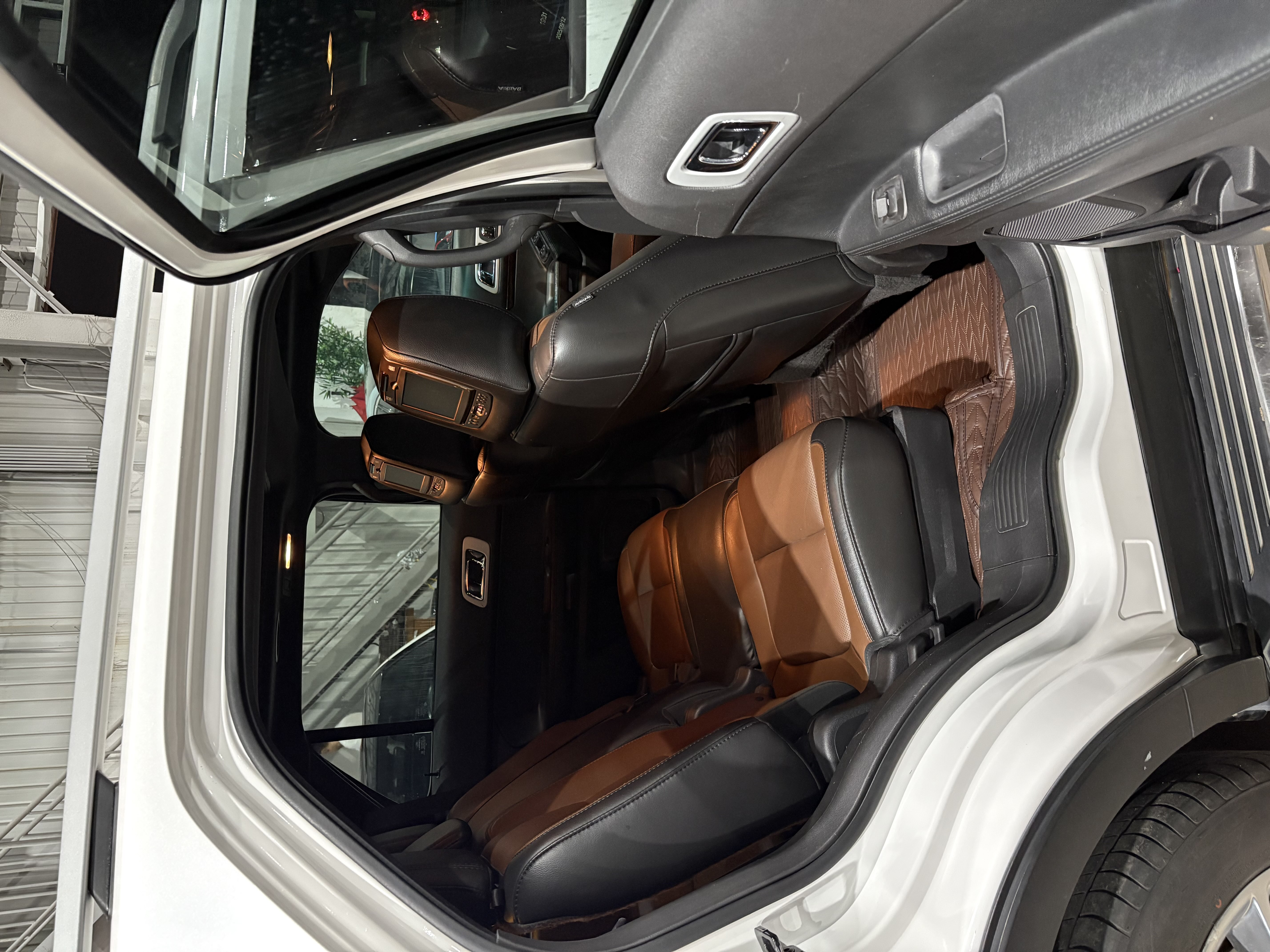 Ford Explorer (Imported) 2014 #5 Ford Explorer (Imported) 2014 car image #5